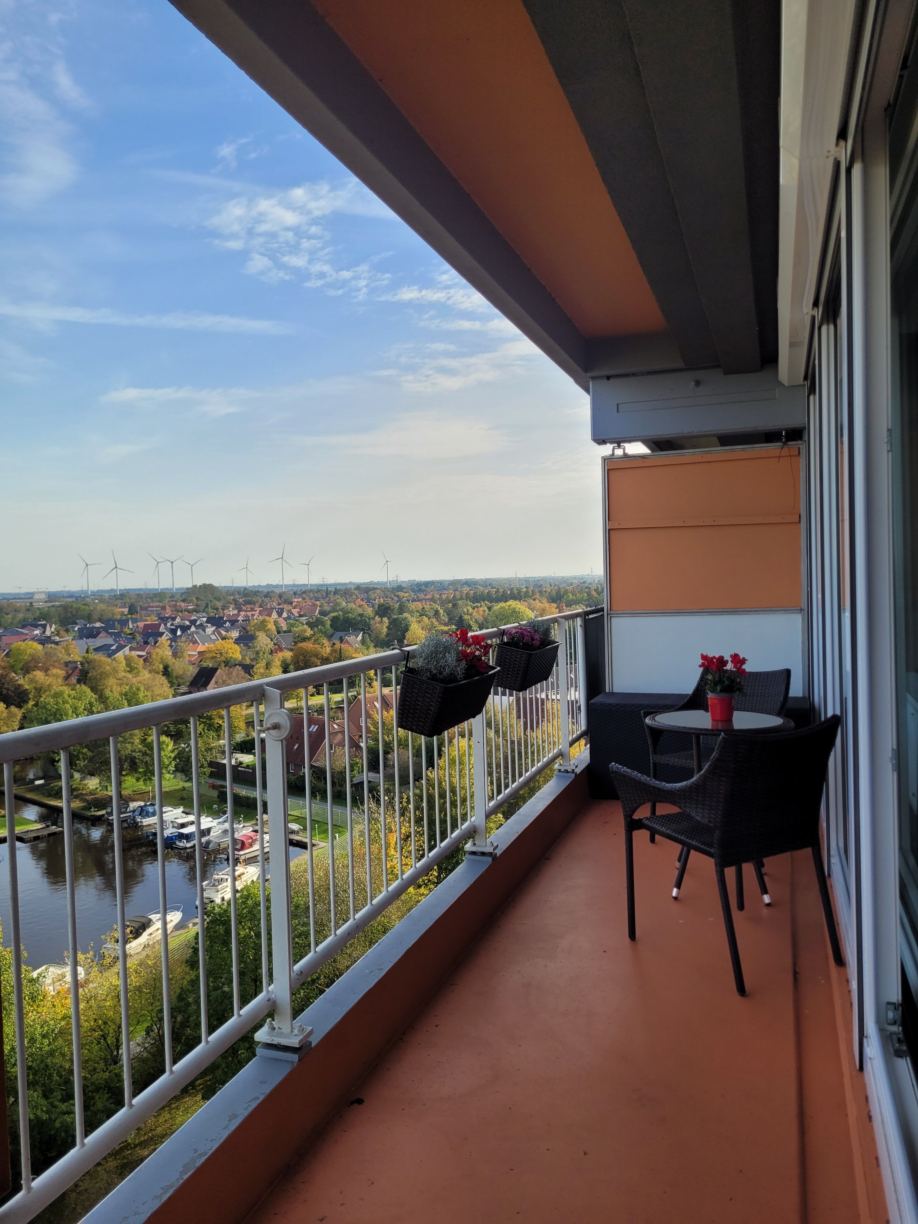 Amazing Loft With Nice City View Including Georgeous Sunrises And Sunsets (Emden) - Amazing loft with nice city view including georgeous sunrises and sunsets (Emden) - Gallery - 28