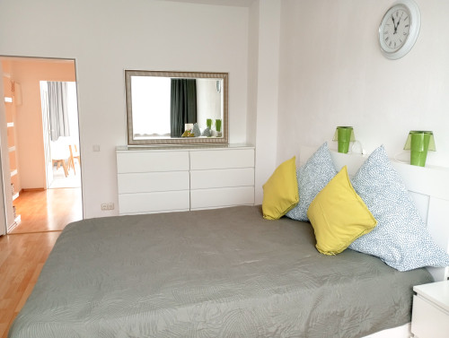 2-room apartment in Düsseldorf center