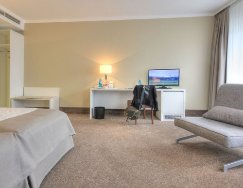 Perfect large room for families near Airport DUS