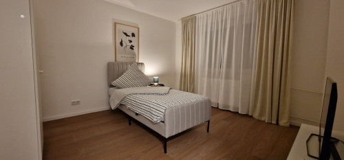 Apartment in Duisburg, central & chick!