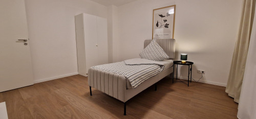 Apartment in Duisburg, central & chick!