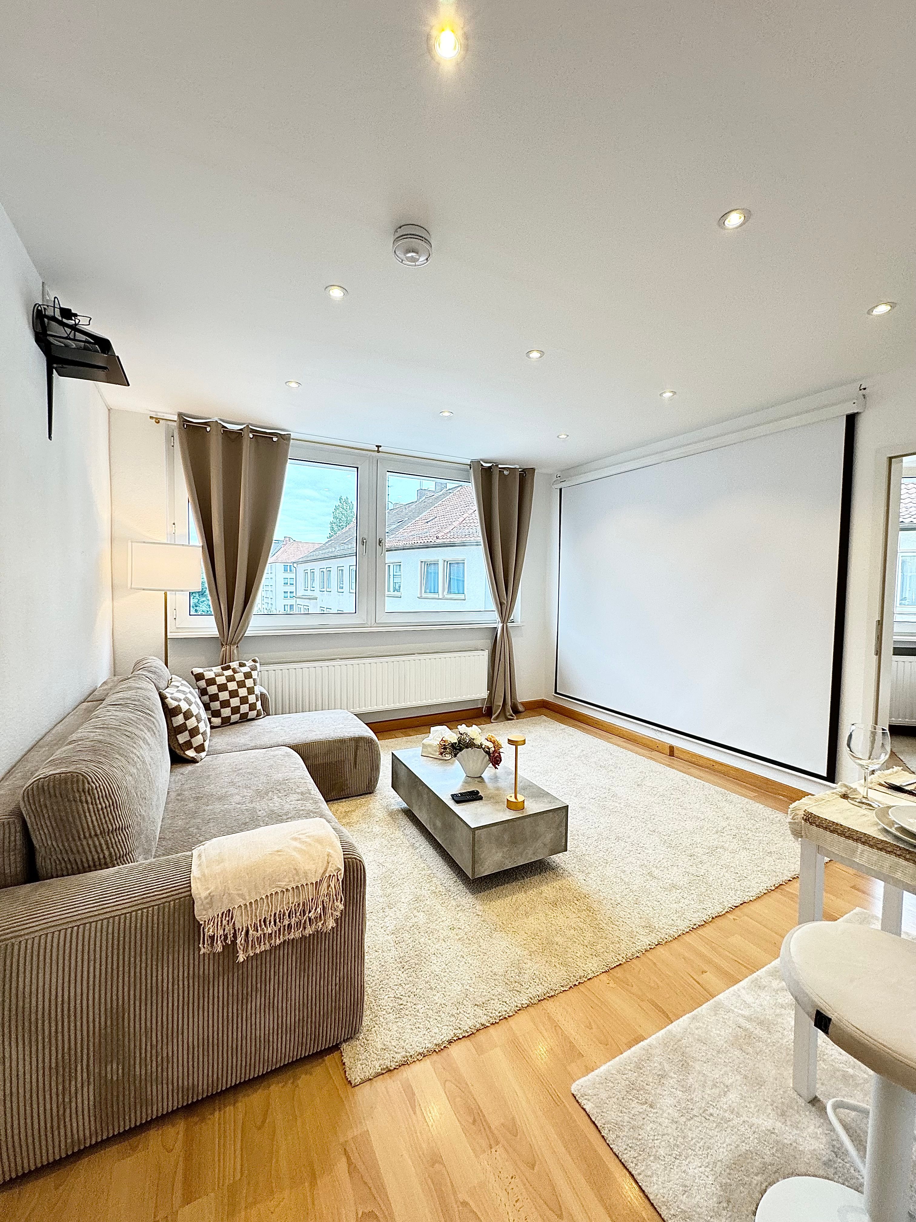  Top Location! Stunning City Apartment | Cinema Screen | WiFi  -  Top location! Stunning city apartment | Cinema screen | WiFi  - Gallery -  14