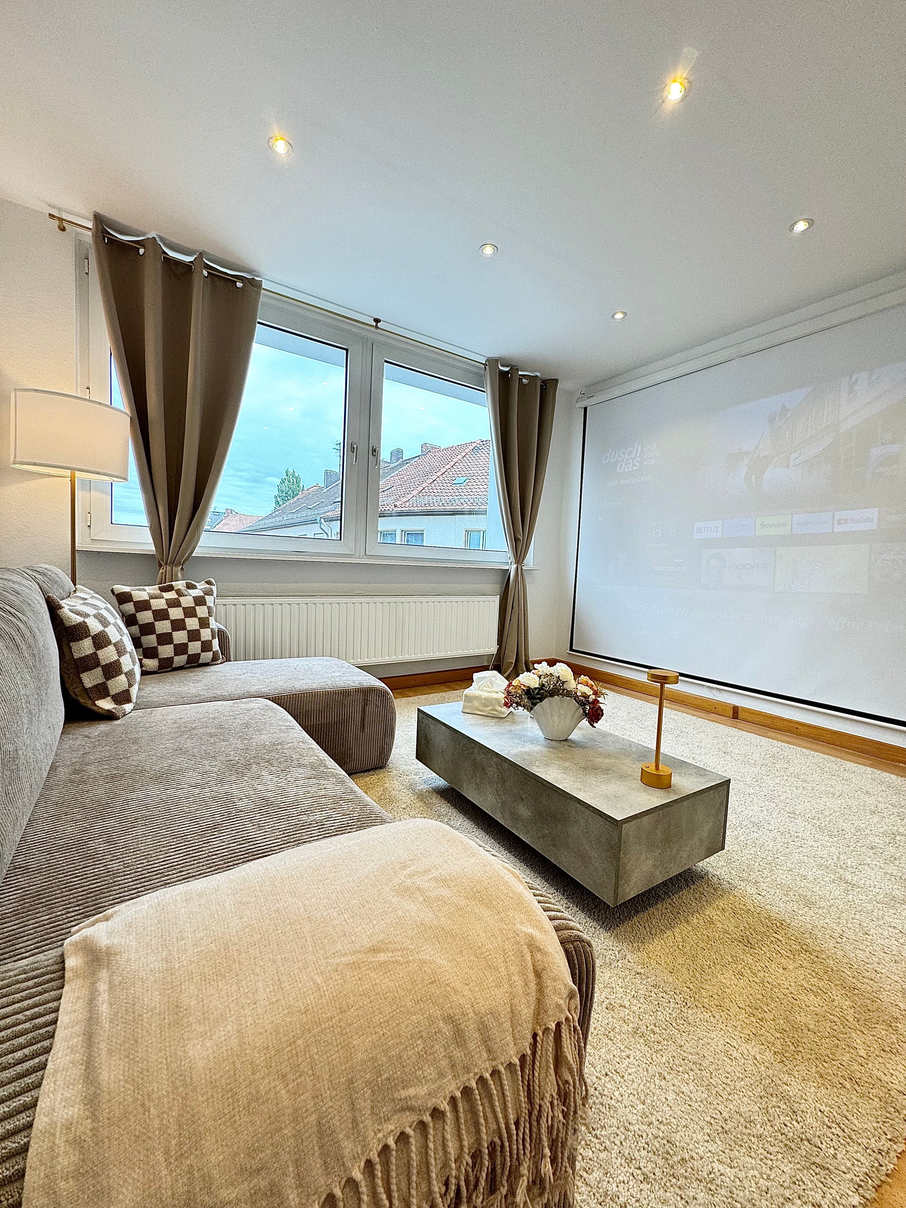  Top Location! Stunning City Apartment | Cinema Screen | WiFi  -  Top location! Stunning city apartment | Cinema screen | WiFi  - Gallery -  8
