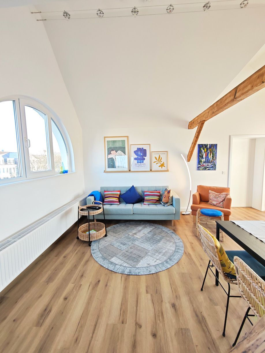  Charming Attic Apartment With Balcony, Furnished, Close To Düsseldorf  -  Charming attic apartment with balcony, furnished, close to Düsseldorf  - Gallery -  16