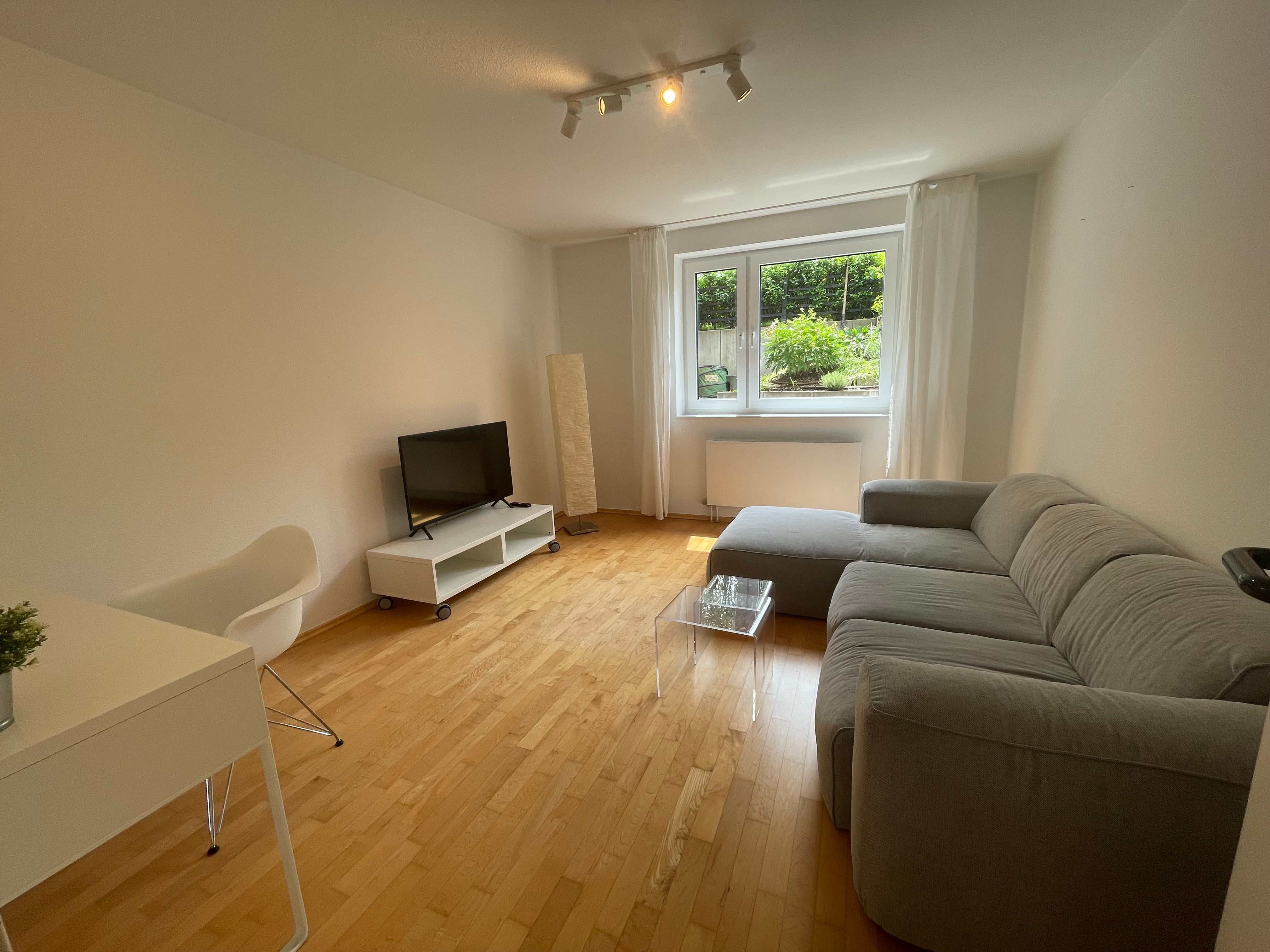 Lovingly Furnished Apartment In The South Of Karlsruhe - 1