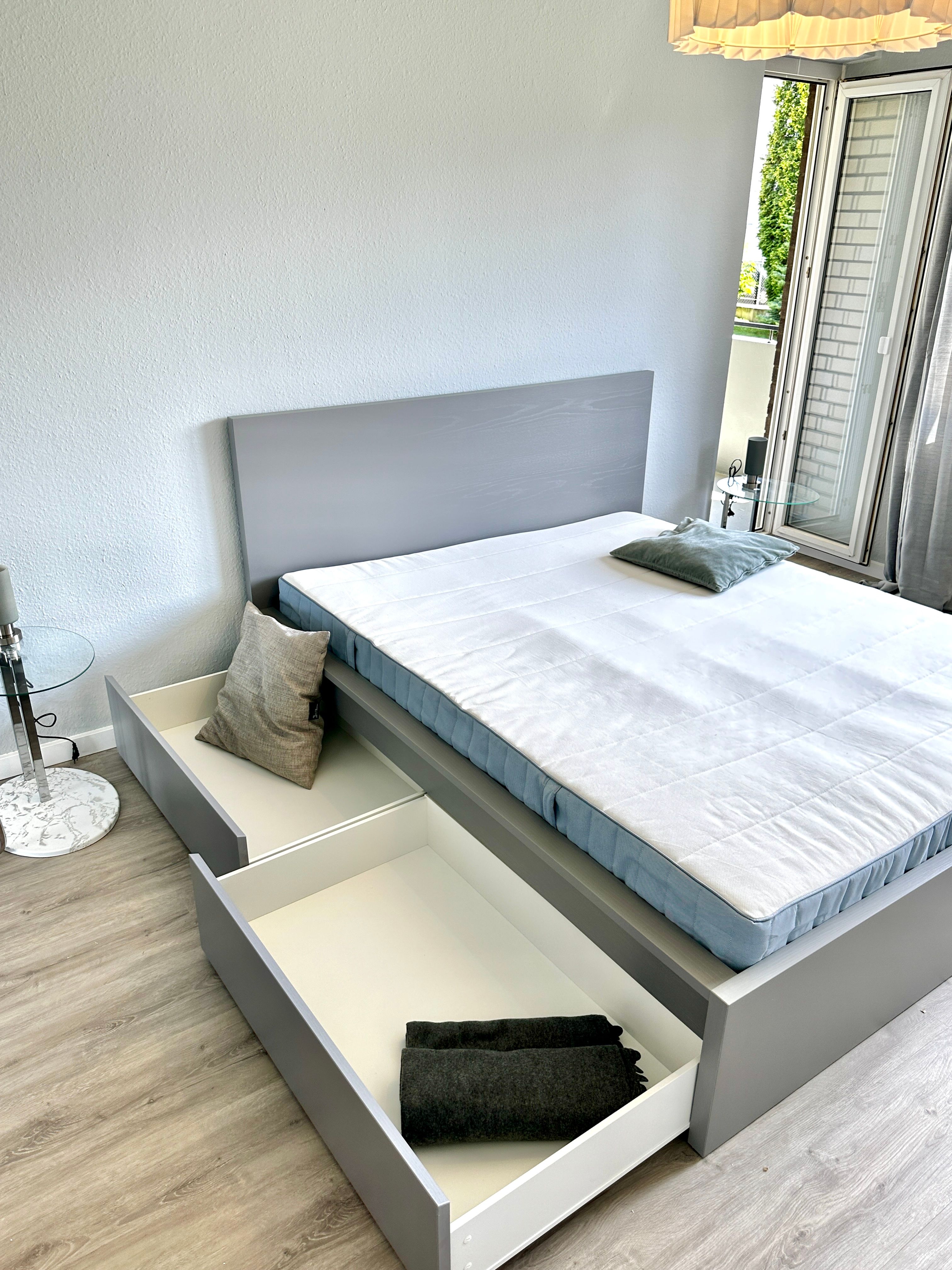 First Occupancy, FURNISHED: Bright 2-Room Flat W Balcony In Ratingen-Süd, Stylish W Upscale Equipmen - 13