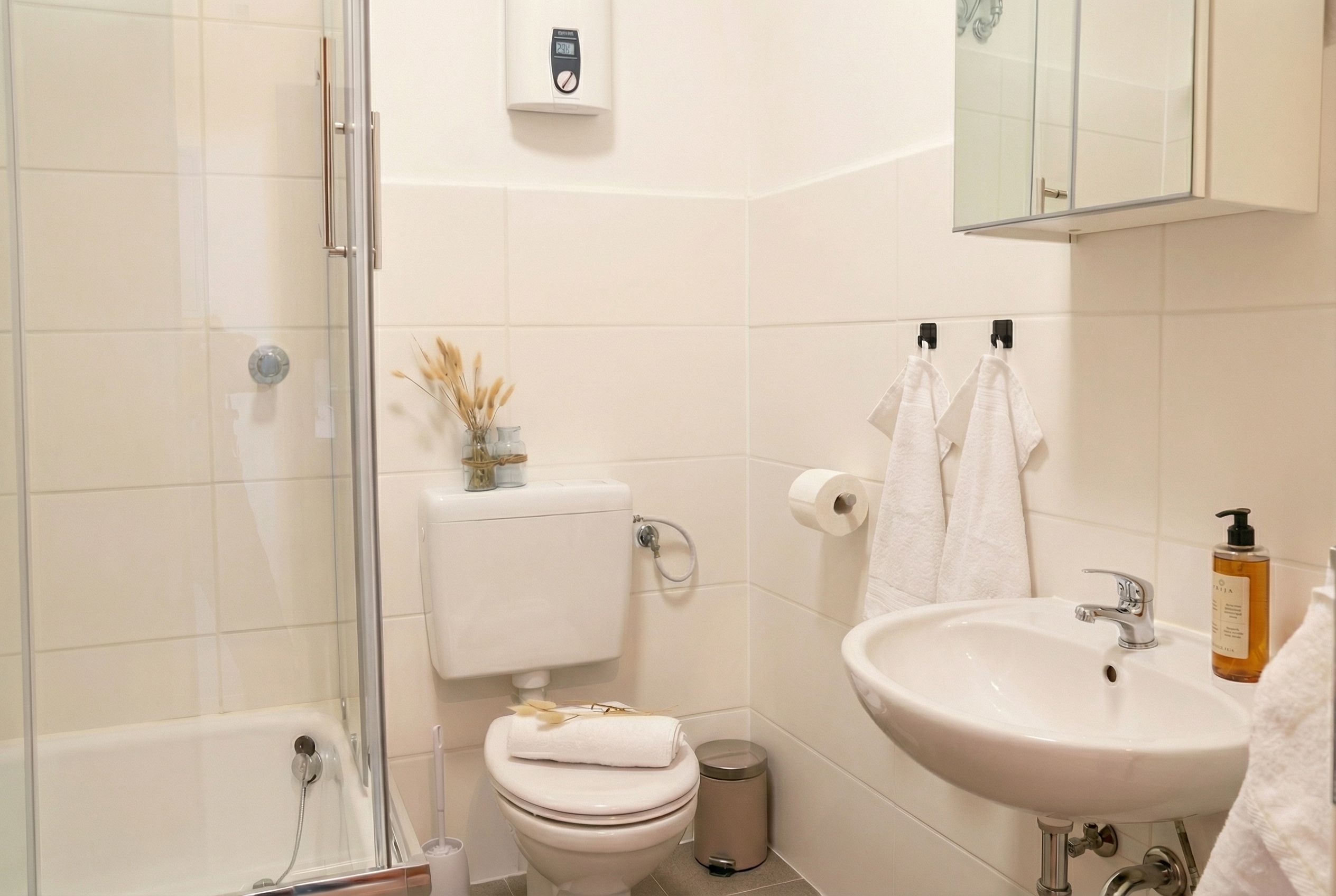  MILPAU Buer2 - Modern Apartment With Queen Bed, Netflix, Nespresso, Washing Machine & Smart TV  -  MILPAU Buer2 - Modern apartment with queen bed, Netflix, Nespresso, washing machine & Smart TV  - Gallery -  9