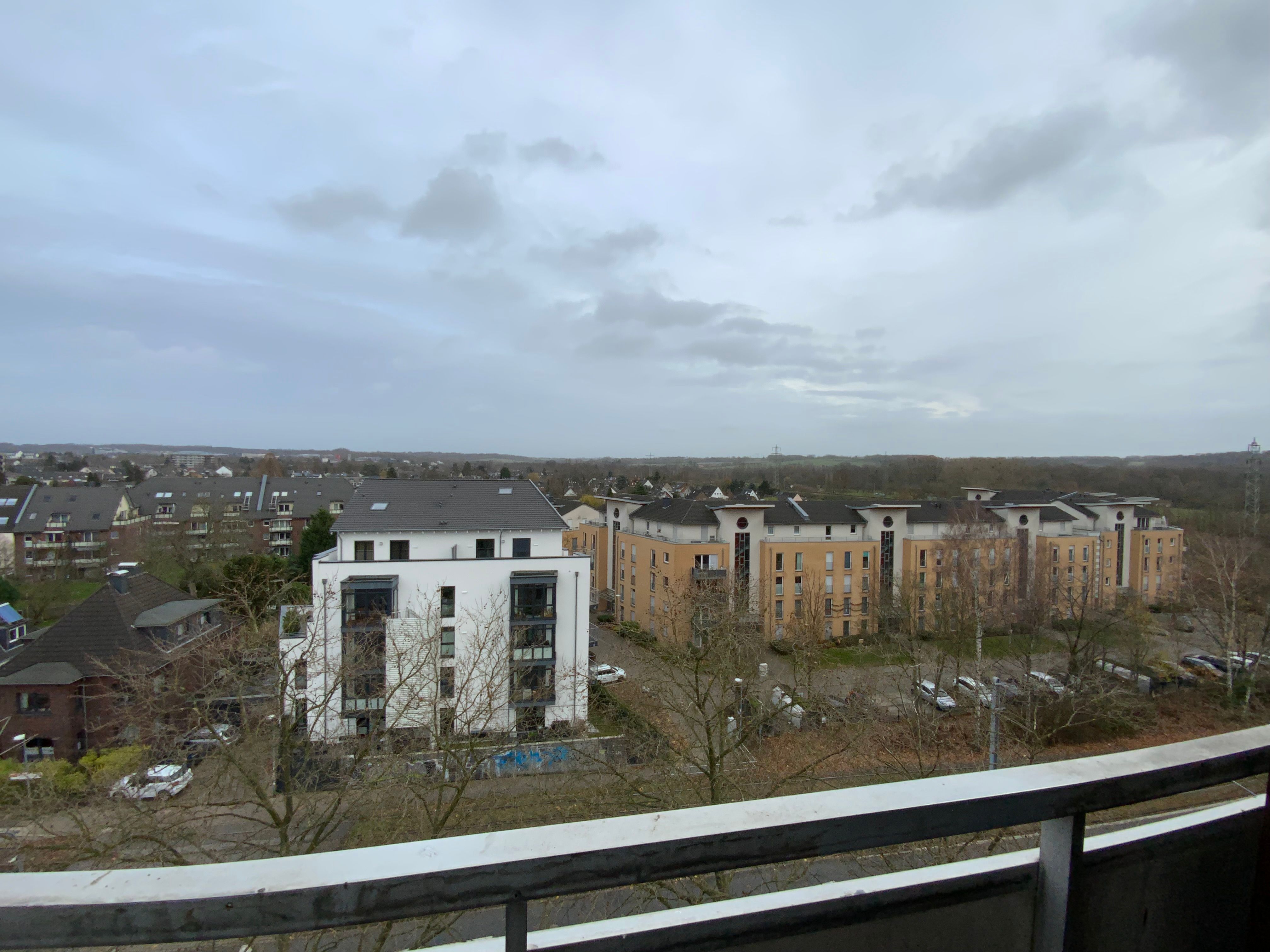  Modern Living In Ratingen: Stylish Apartment Close To Düsseldorf  -  Modern Living in Ratingen: Stylish Apartment Close to Düsseldorf  - Gallery -  1