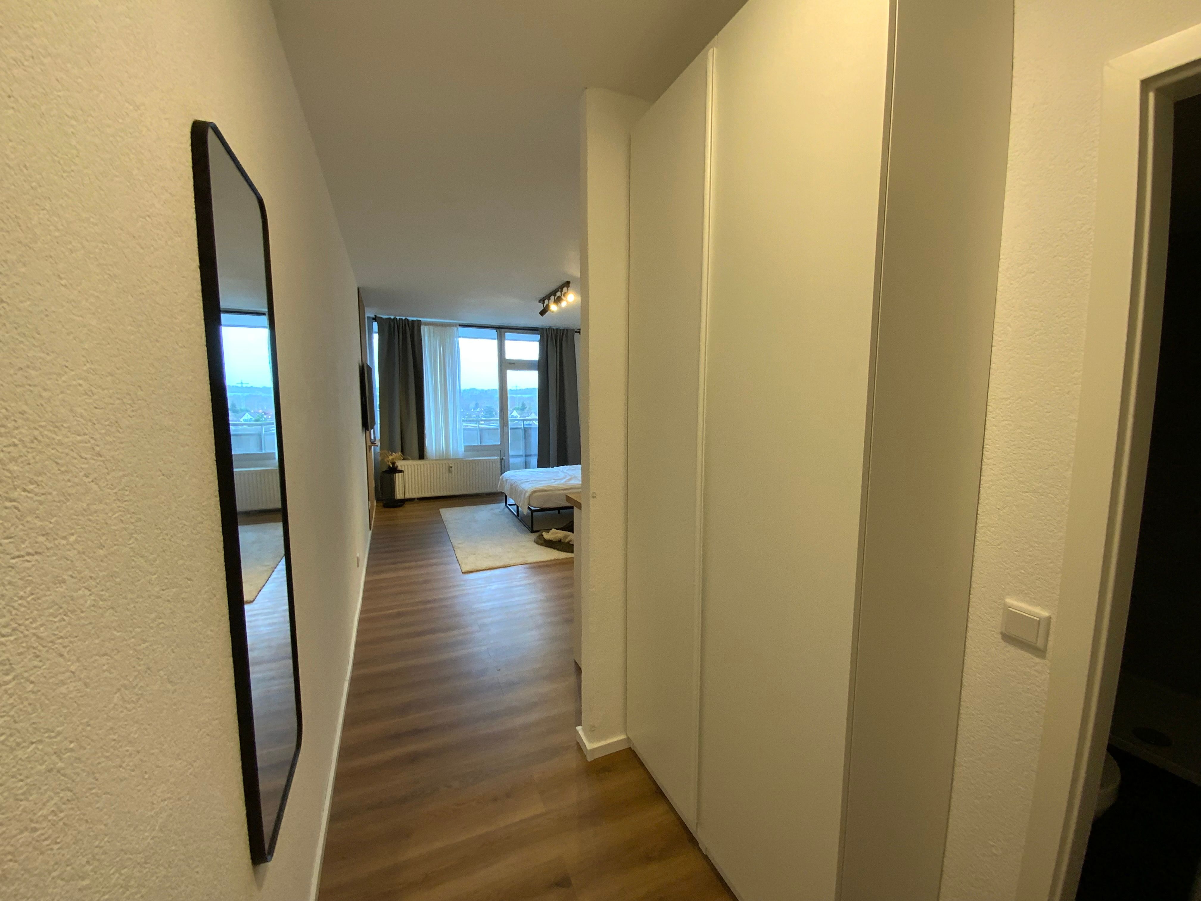  Modern Living In Ratingen: Stylish Apartment Close To Düsseldorf  -  Modern Living in Ratingen: Stylish Apartment Close to Düsseldorf  - Gallery -  6