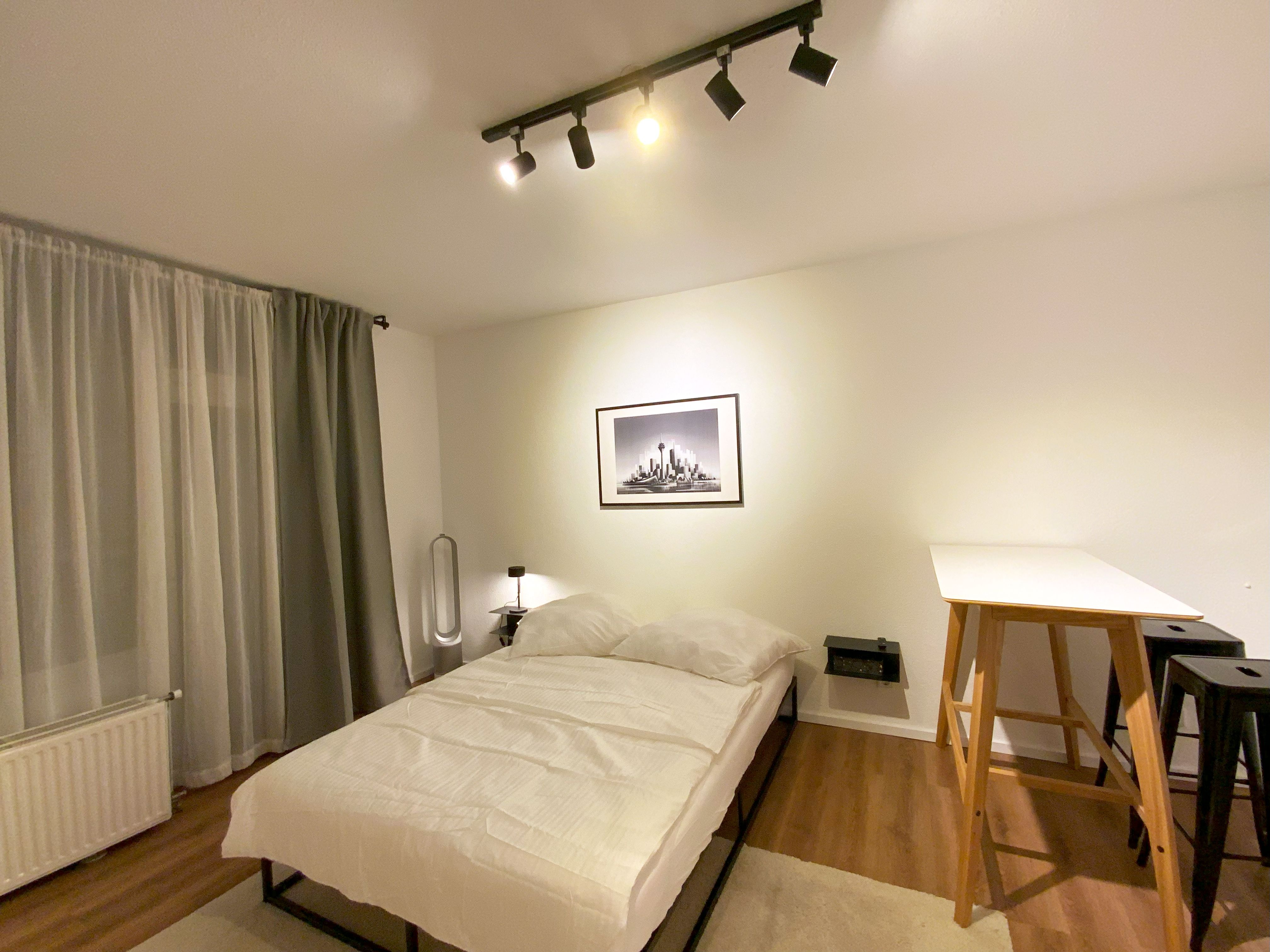  Modern Living In Ratingen: Stylish Apartment Close To Düsseldorf  -  Modern Living in Ratingen: Stylish Apartment Close to Düsseldorf  - Gallery -  12