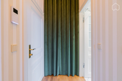 Upscale 1-room apartment in Villa am Heiligen See in Potsdam