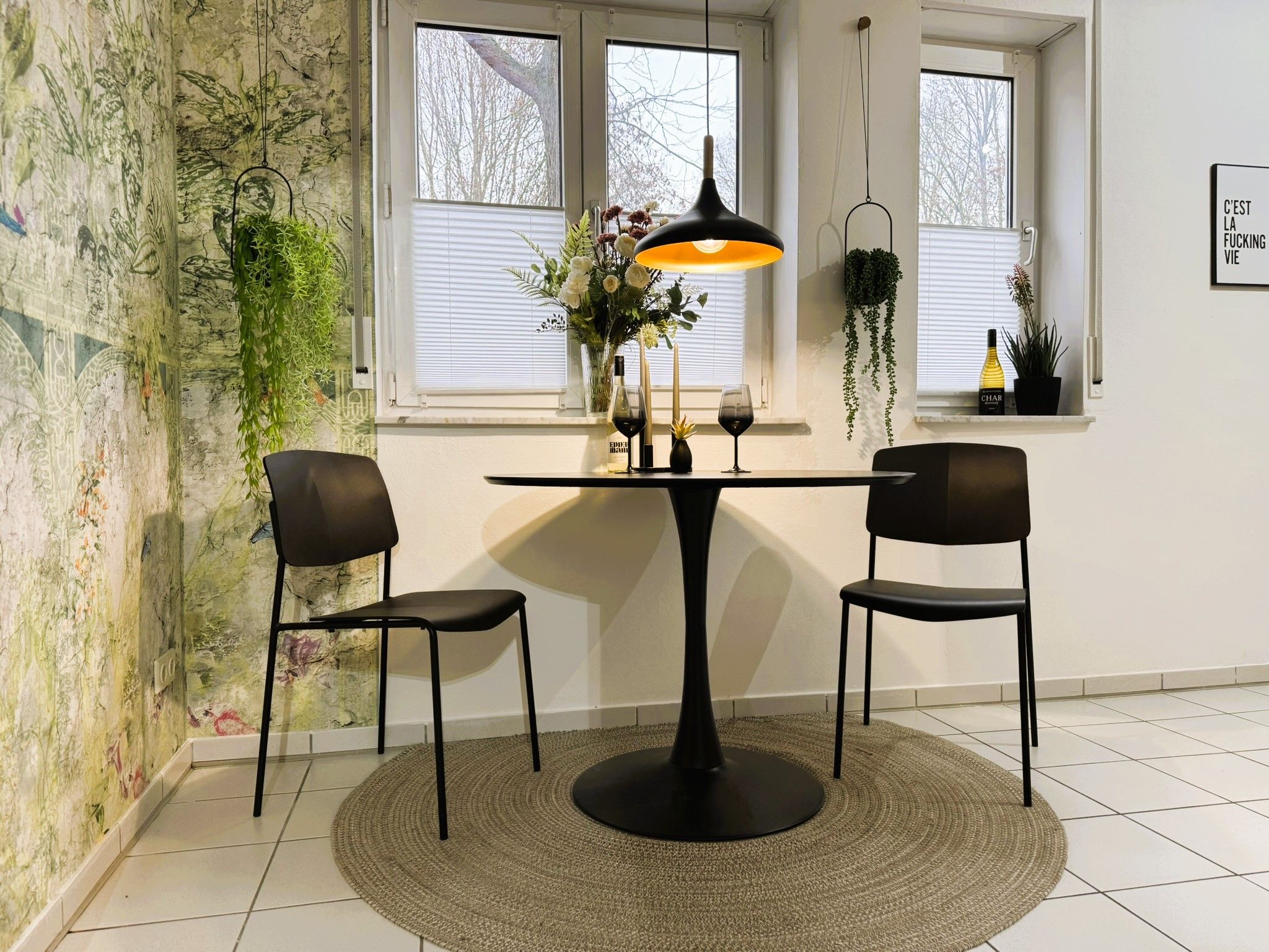 Central Living Meets Nature – Your Perfect Home Away From Home - 5