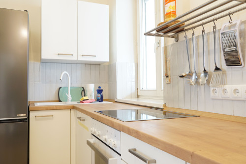 Spacious & central Period-Apartment w/3BR - Gallery - 14