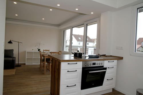 Close to the City, Quiet & Modern: Garden Apartment w/ Terrace - Gallery - 14
