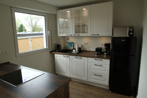Close to the City, Quiet & Modern: Garden Apartment w/ Terrace - Gallery - 26