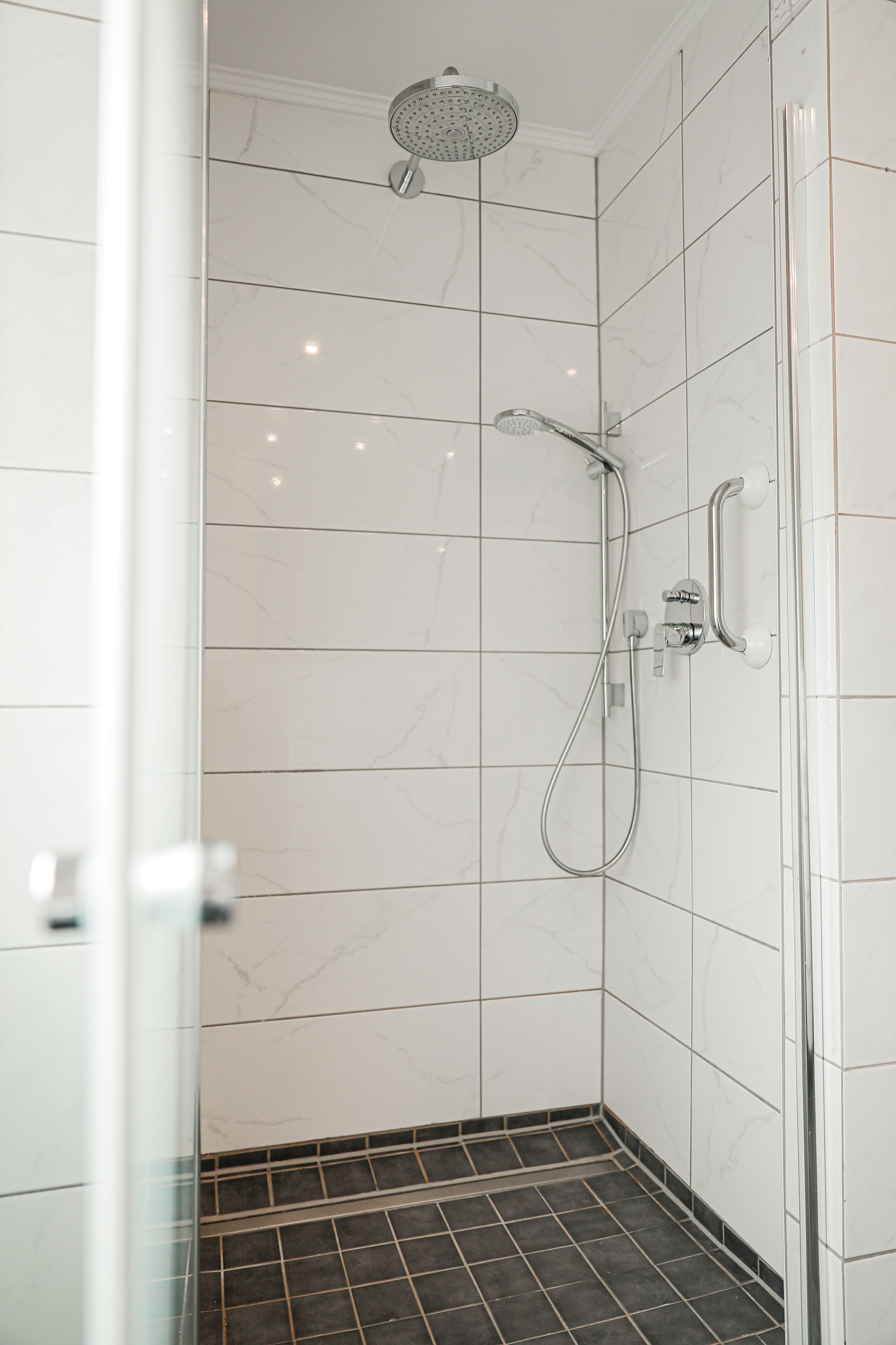 4 Room (3 Bedrooms) Apartment In Central Bad Homburg Louisenstrasse - 4 Room (3 Bedrooms) Apartment in central Bad Homburg Louisenstrasse - Gallery - 6
