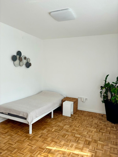 Apartment with Garden and Terrace near the Rhine in Neuss - Gallery - 16