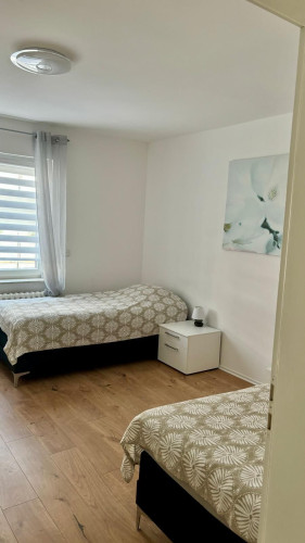 Apartment with Garden and Terrace near the Rhine in Neuss - Gallery - 13