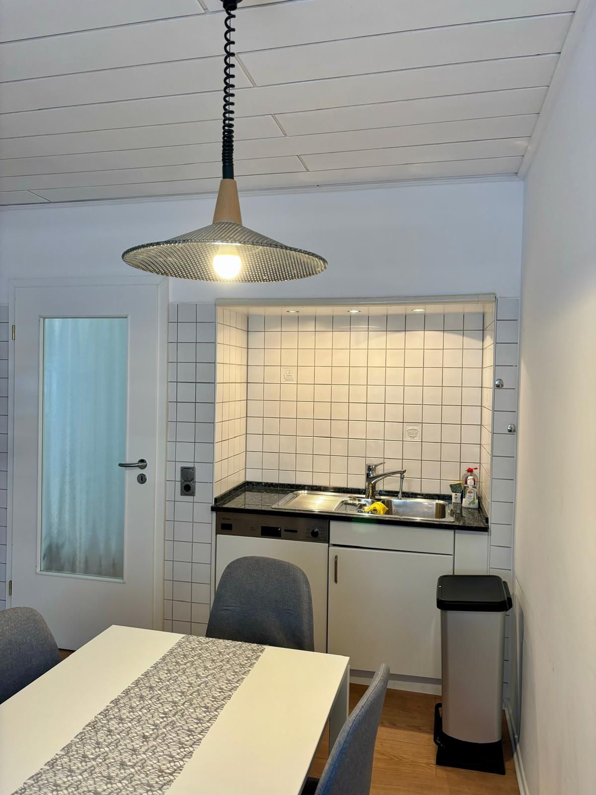  Apartment With Garden And Terrace Near The Rhine In Neuss  -  Apartment with Garden and Terrace near the Rhine in Neuss  - Gallery -  7