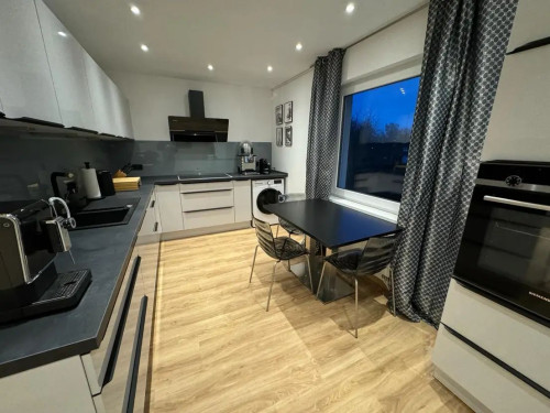 Modern home in Braunschweig - Gallery - 12