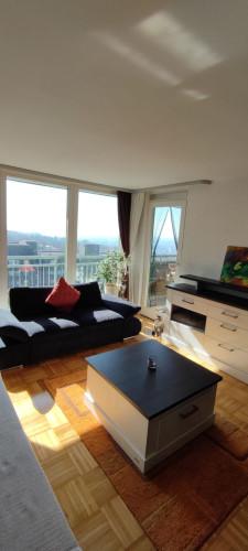 Huge appartament with an awesome view from two balconys, garage and dining area