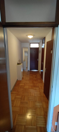 Huge appartament with an awesome view from two balconys, garage and dining area