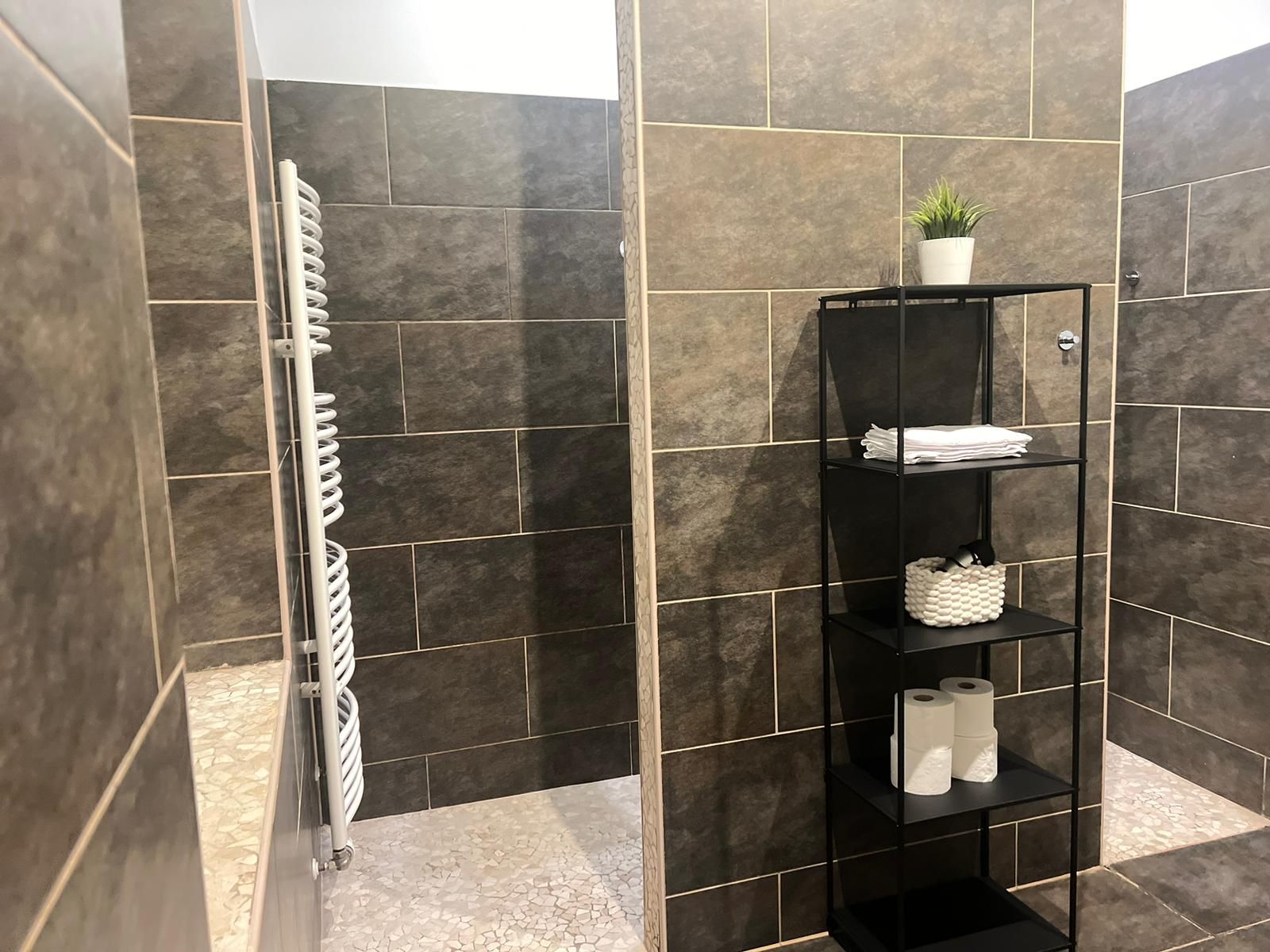  Gorgeous, Perfect Flat In Wuppertal  -  Gorgeous, perfect flat in Wuppertal  - Gallery -  56