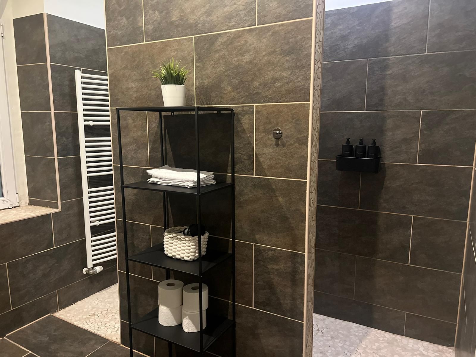  Gorgeous, Perfect Flat In Wuppertal  -  Gorgeous, perfect flat in Wuppertal  - Gallery -  53