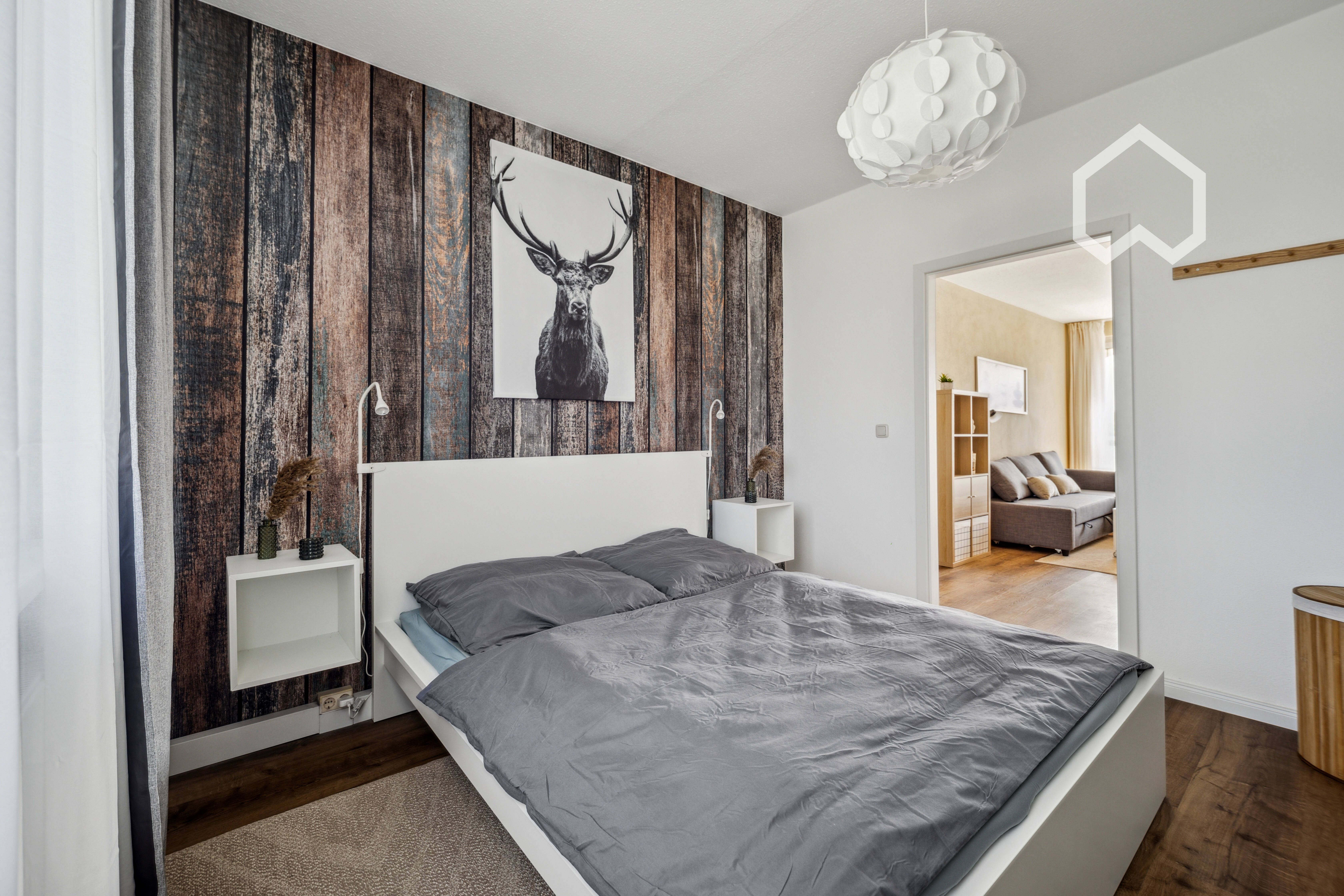  Laubegast · 2-Room All-Inclusive · Renovated 2025 · Balcony · Anmeldung & Home Office  -  Laubegast · 2-room all-inclusive · renovated 2025 · balcony · Anmeldung & home office  - Gallery -  12