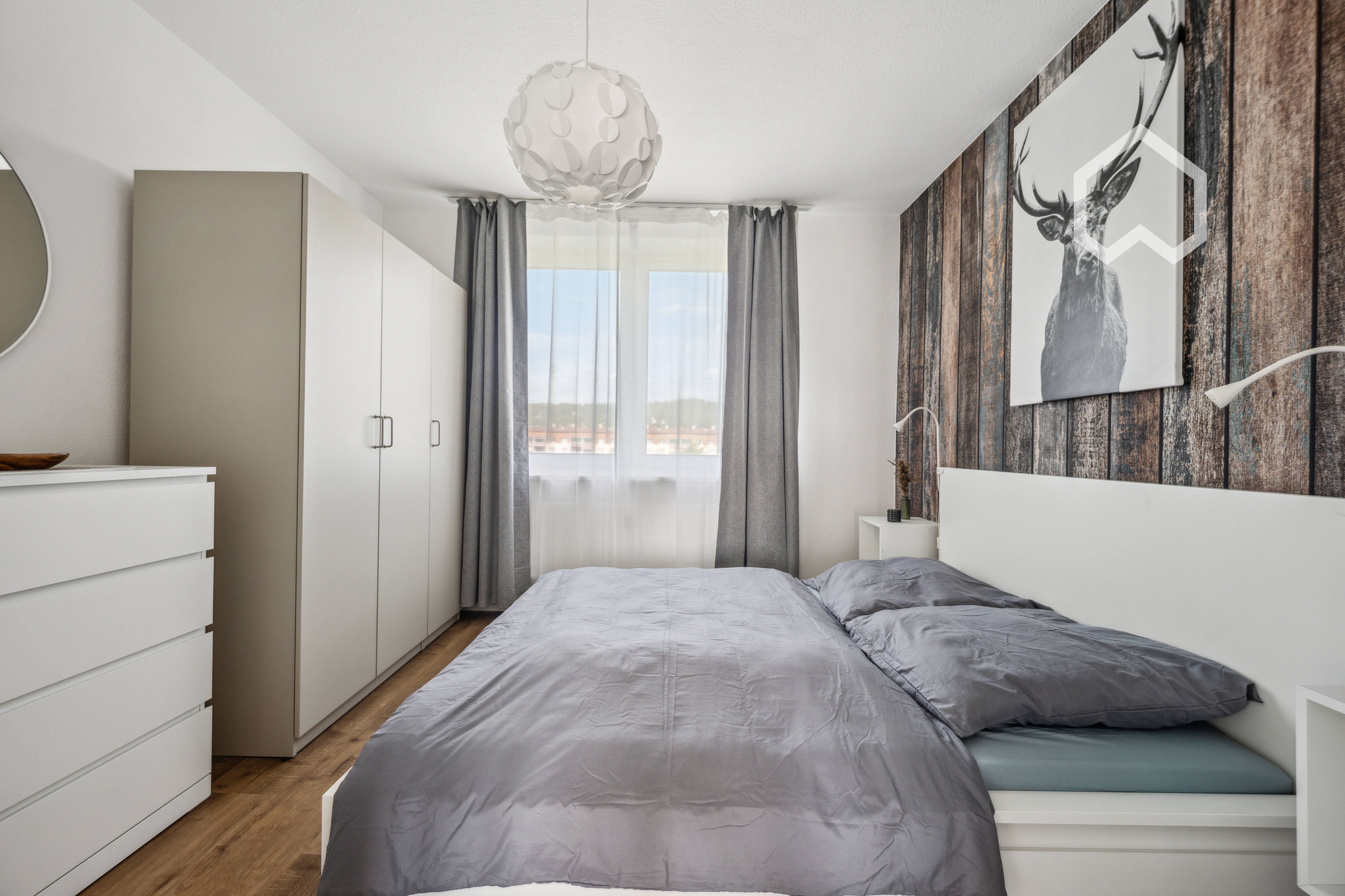  Laubegast · 2-Room All-Inclusive · Renovated 2025 · Balcony · Anmeldung & Home Office  -  Laubegast · 2-room all-inclusive · renovated 2025 · balcony · Anmeldung & home office  - Gallery -  14