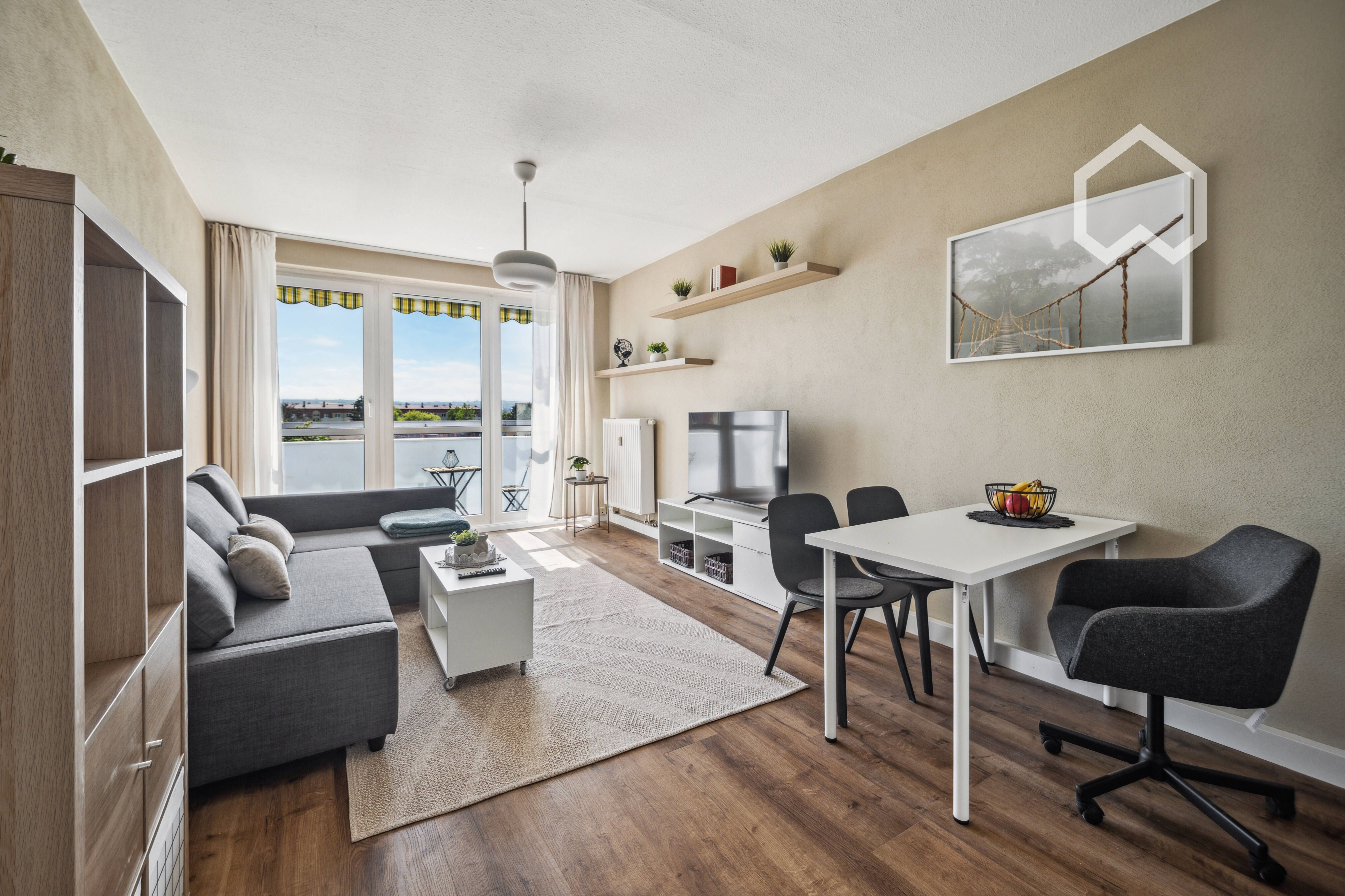  Laubegast · 2-Room All-Inclusive · Renovated 2025 · Balcony · Anmeldung & Home Office  -  Laubegast · 2-room all-inclusive · renovated 2025 · balcony · Anmeldung & home office  - Gallery -  17