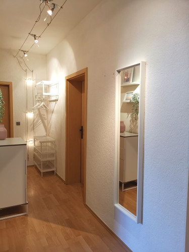 Nice 2 room apartment with balcony and large bathroom in a quiet street - Gallery - 5