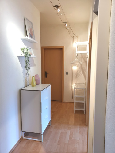 Nice 2 room apartment with balcony and large bathroom in a quiet street - Gallery - 6