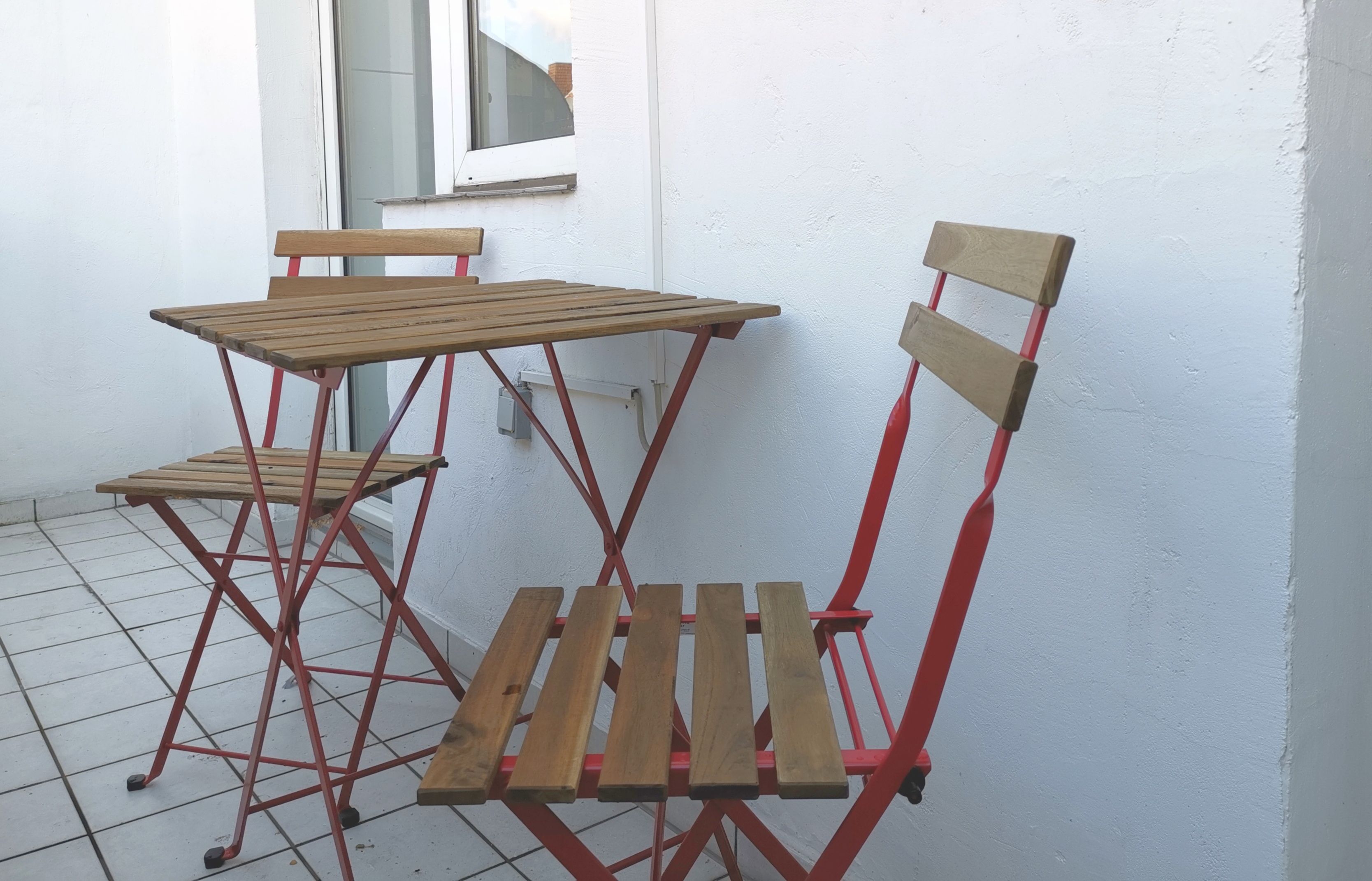 Nice 2 Room Apartment With Balcony And Large Bathroom In A Quiet Street - 3