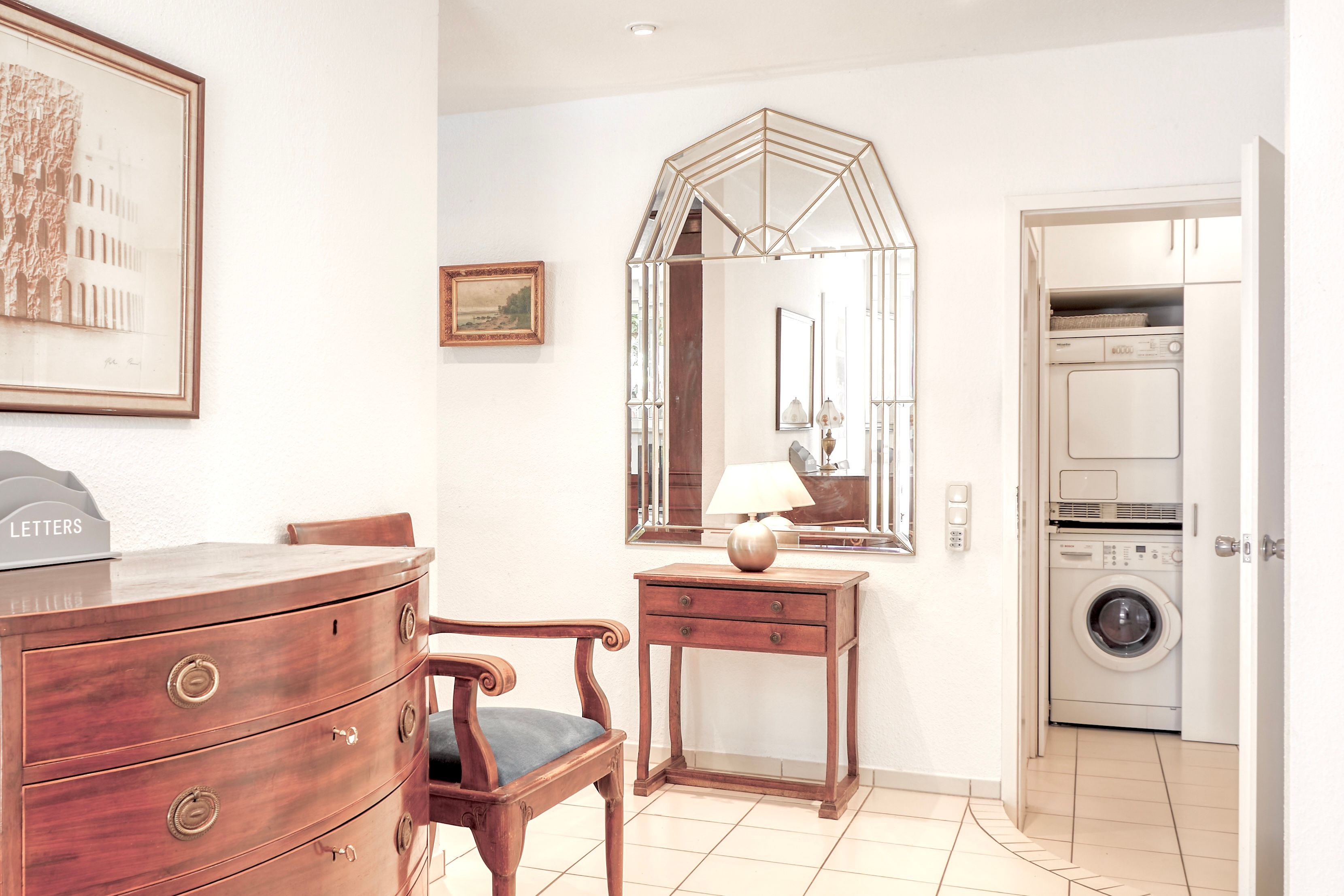  Beautiful Apartment With Inner Courtyard, Carport And With Two Parking Spaces  -  Beautiful apartment with inner courtyard, carport and with two parking spaces  - Gallery -  24