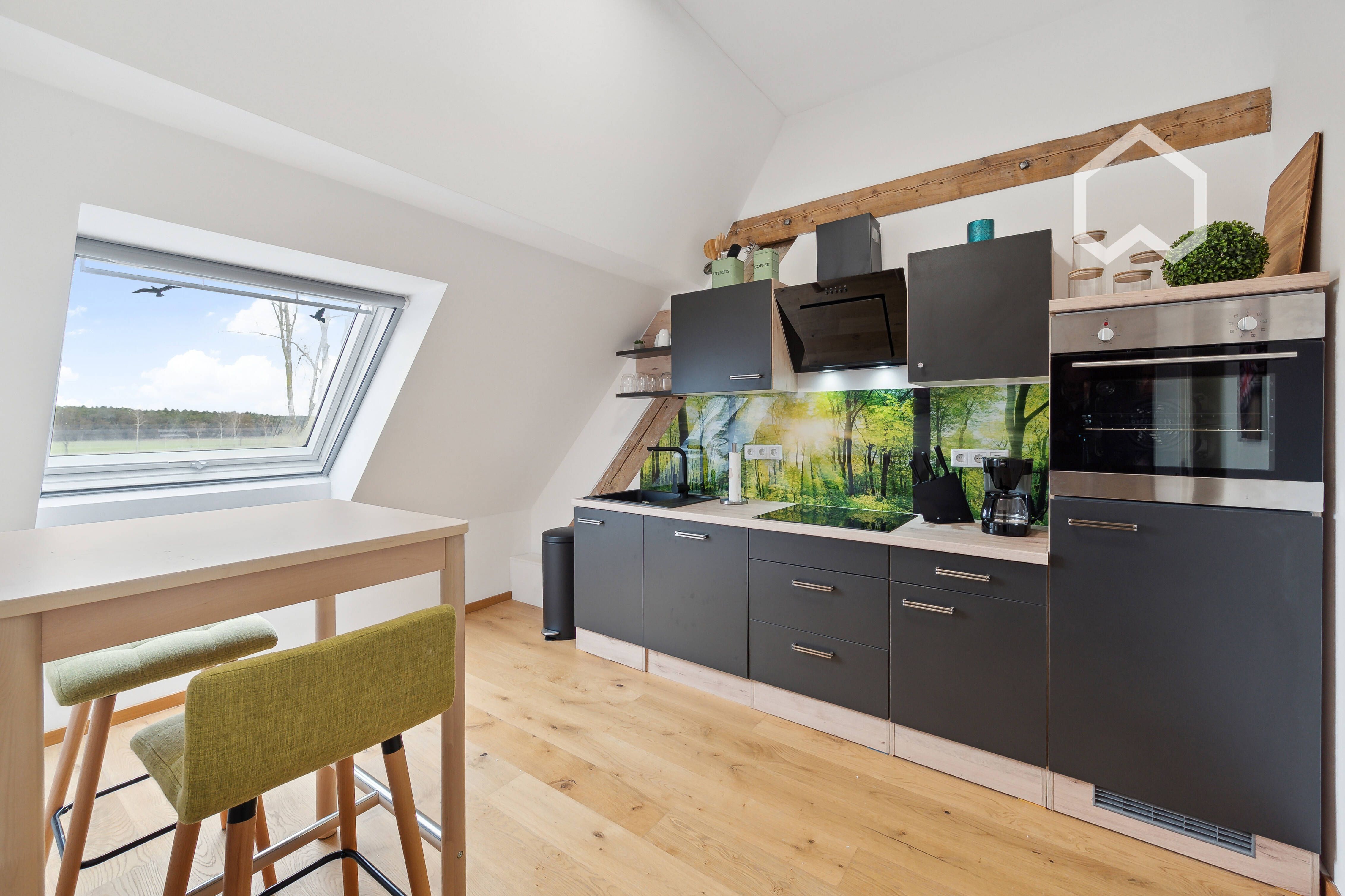  Charming Top Floor Apartment  -  Charming top floor Apartment  - Gallery -  24