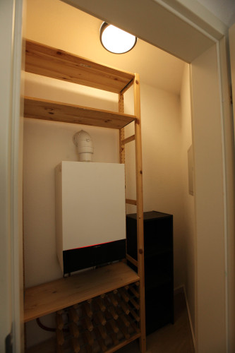 Dreamy, newly renovated Apartment with Brand New Features - Fully Furnished and Move-in- Ready - Gallery - 9