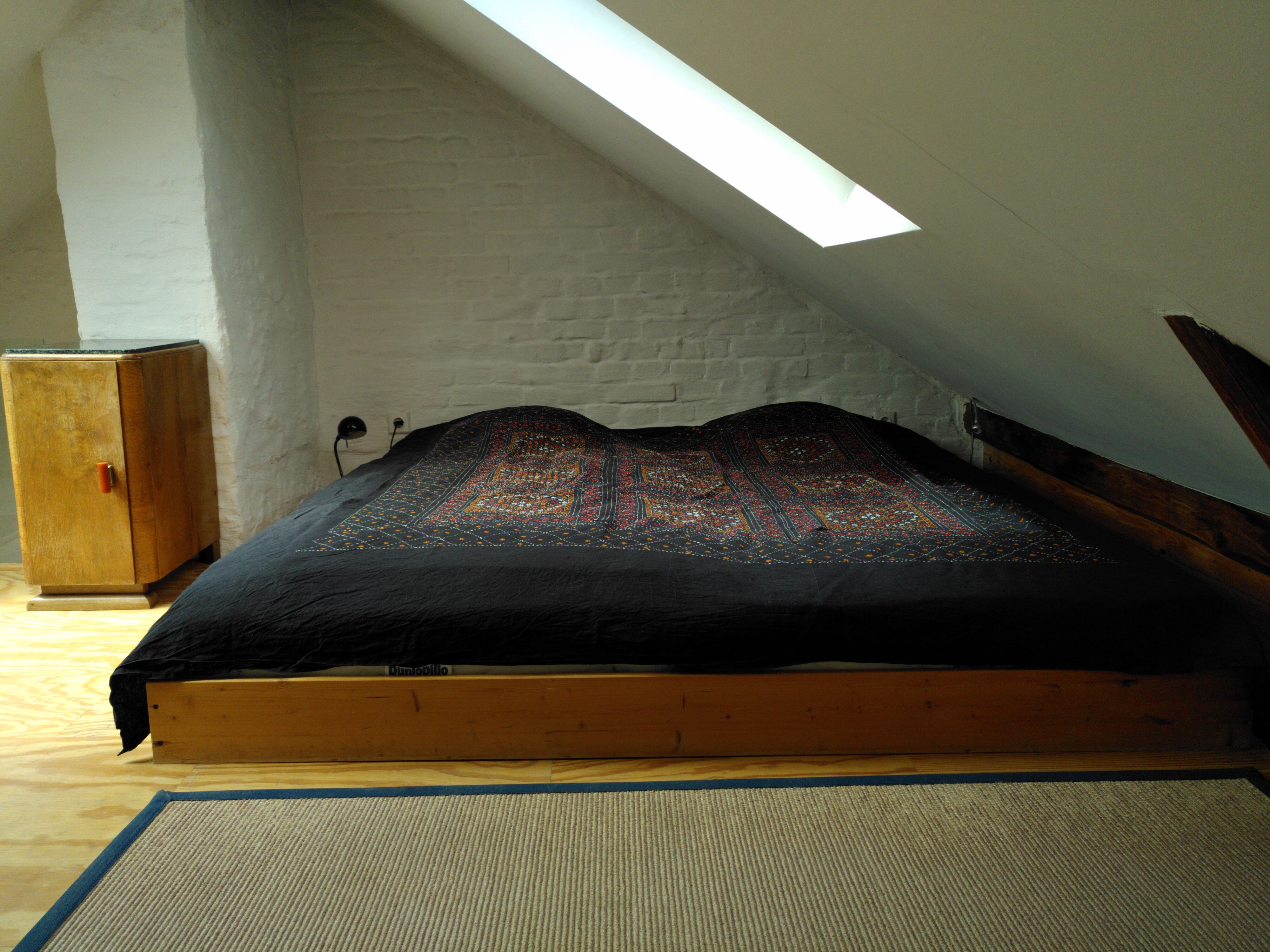 Bright Attic Apartment With West Balcony In Central Location In Bonn Weststadt - Bright attic apartment with west balcony in central location in Bonn Weststadt - Gallery - 16