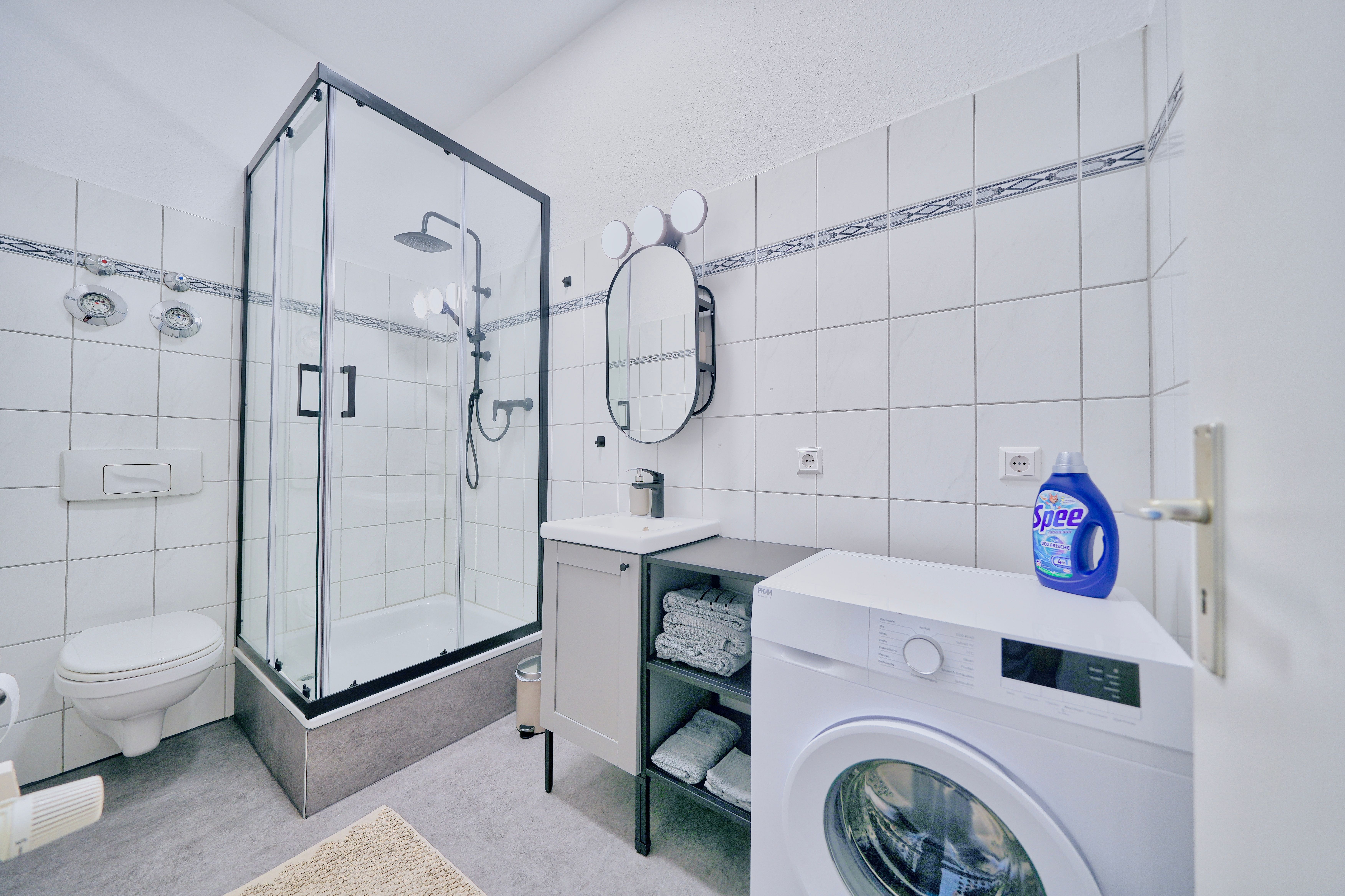 SudenburgNest: Modern, Studio Apartment In Magdeburg Including Box Spring Bed, Netflix And Washing M - SudenburgNest: Modern, studio apartment in Magdeburg including box spring bed, Netflix and washing machine - Gallery - 6