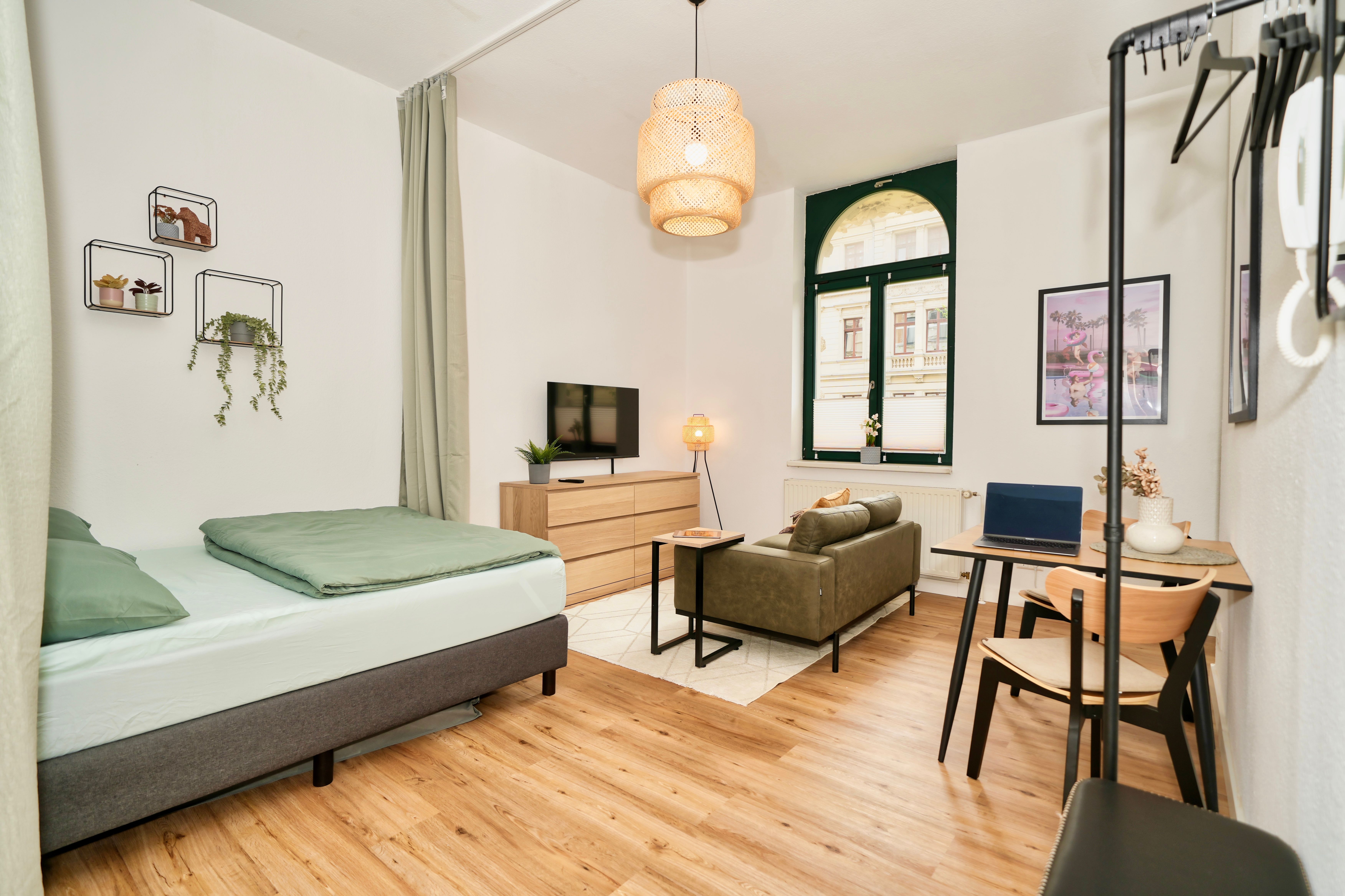  SudenburgNest: Modern, Studio Apartment In Magdeburg Including Box Spring Bed, Netflix And Washing M  -  SudenburgNest: Modern, studio apartment in Magdeburg including box spring bed, Netflix and washing machine  - Gallery -  23