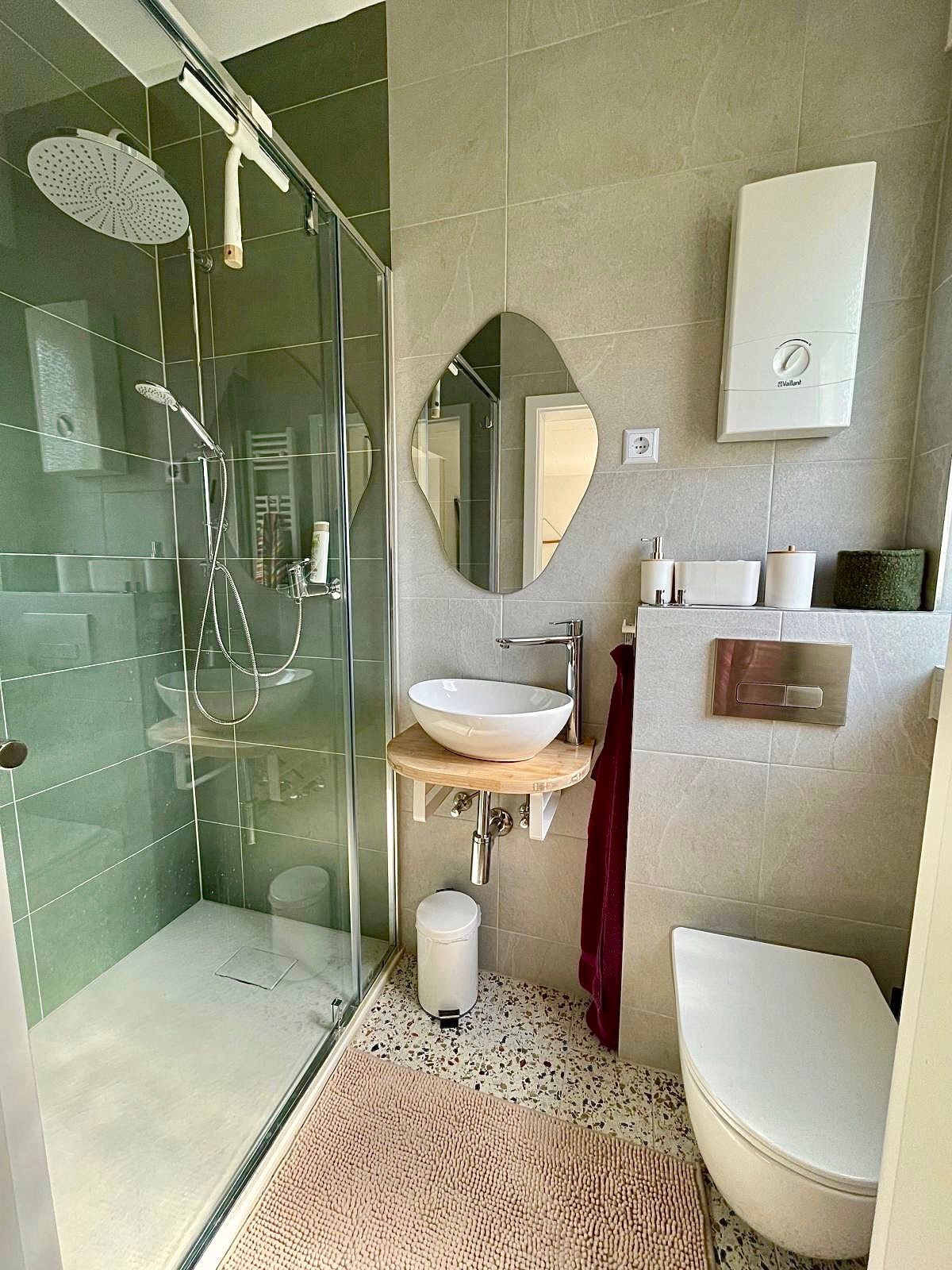  Comfortable Small House In Great Location With Terrace (Bielefeld)  -  Comfortable small house in great location with terrace (Bielefeld)  - Gallery -  4