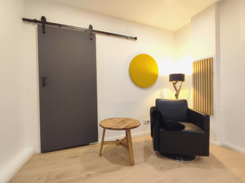 Fashionable and lovely suite located in Herford