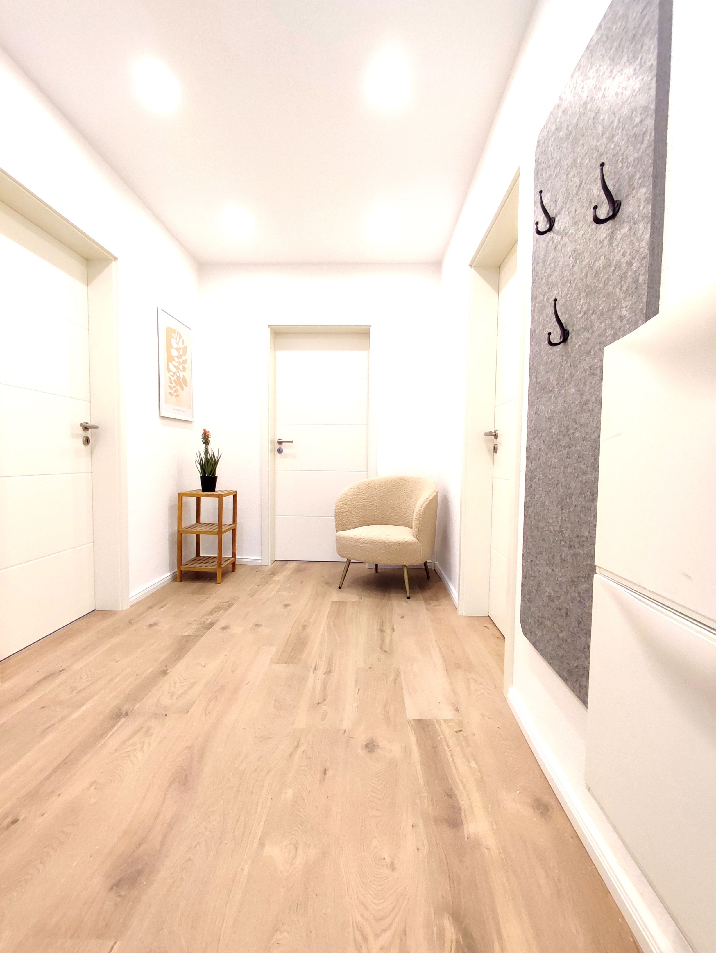 Fashionable And Lovely Suite Located In Herford  -  Fashionable and lovely suite located in Herford  - Gallery -  24