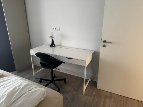516db7e9c5c340fbfed6c234a38a30de.jpeg