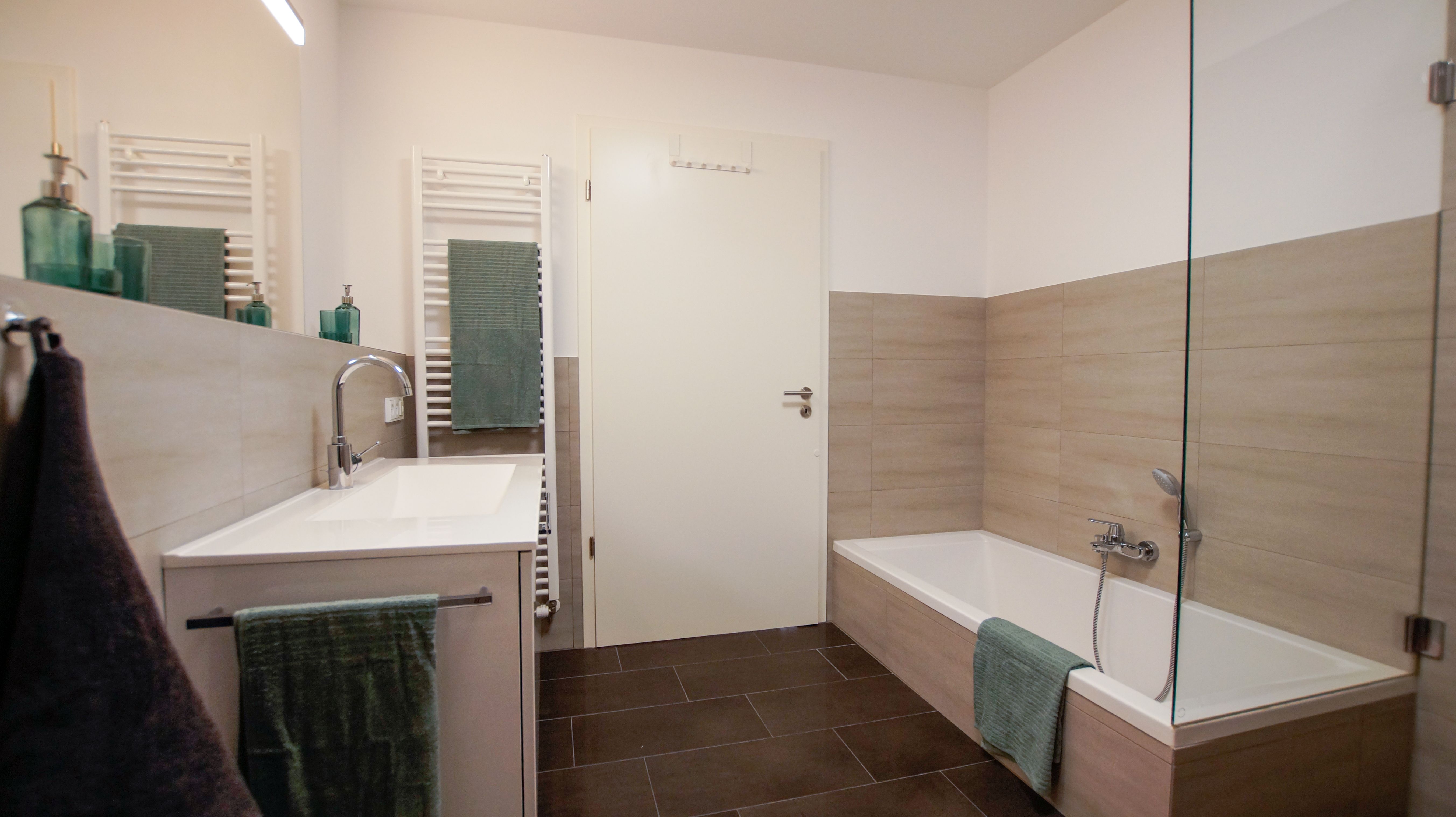  Design Apartment In The Green Suburb Of Wiesbaden, Close To Frankfurt & Airport  -  Design apartment in the green suburb of Wiesbaden, close to Frankfurt & airport  - Gallery -  6