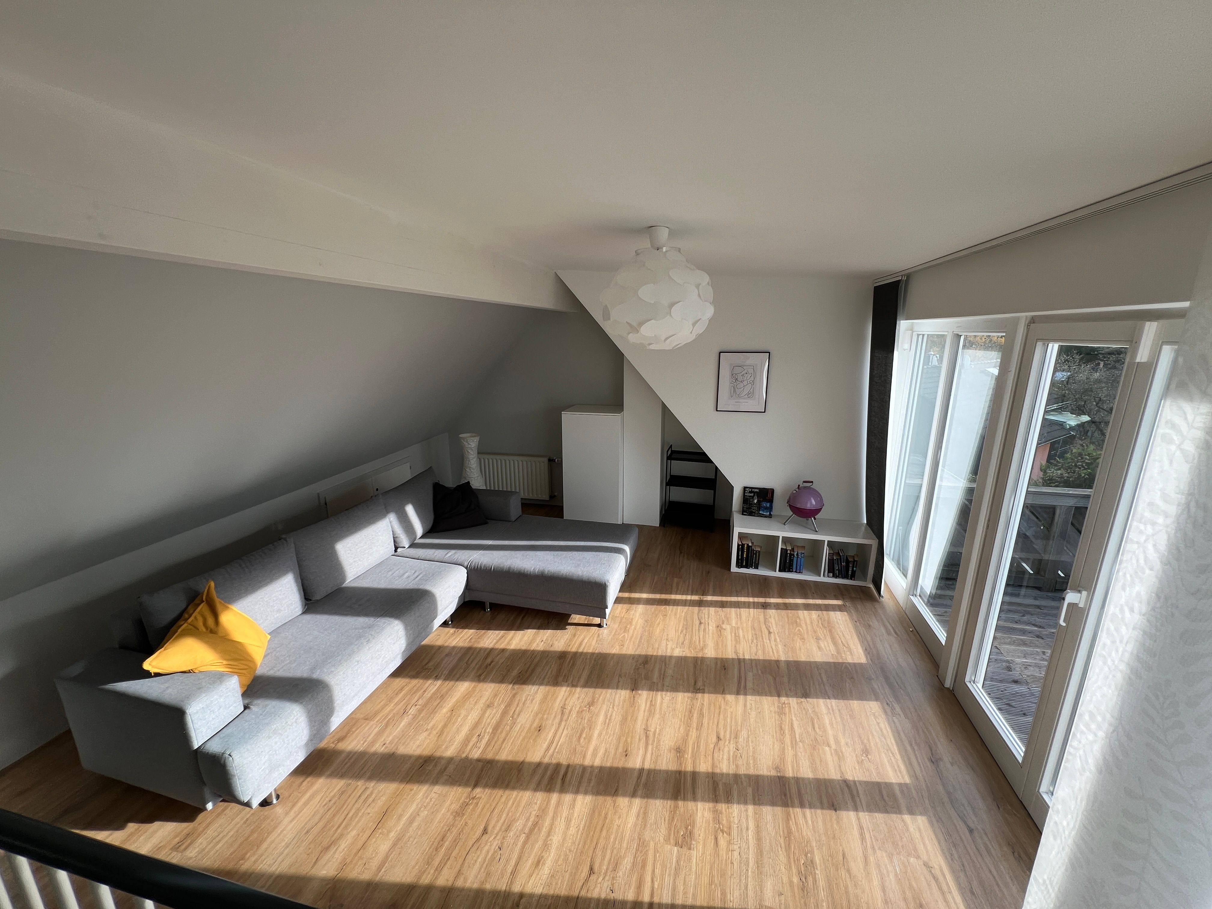  Beautiful House With Sunny Roof Terrace On The Outskirts Of Cologne. Excellent Connections To Cologn  -  Beautiful house with sunny roof terrace on the outskirts of Cologne. Excellent connections to Cologne city centre & trade fair.  - Gallery -  49