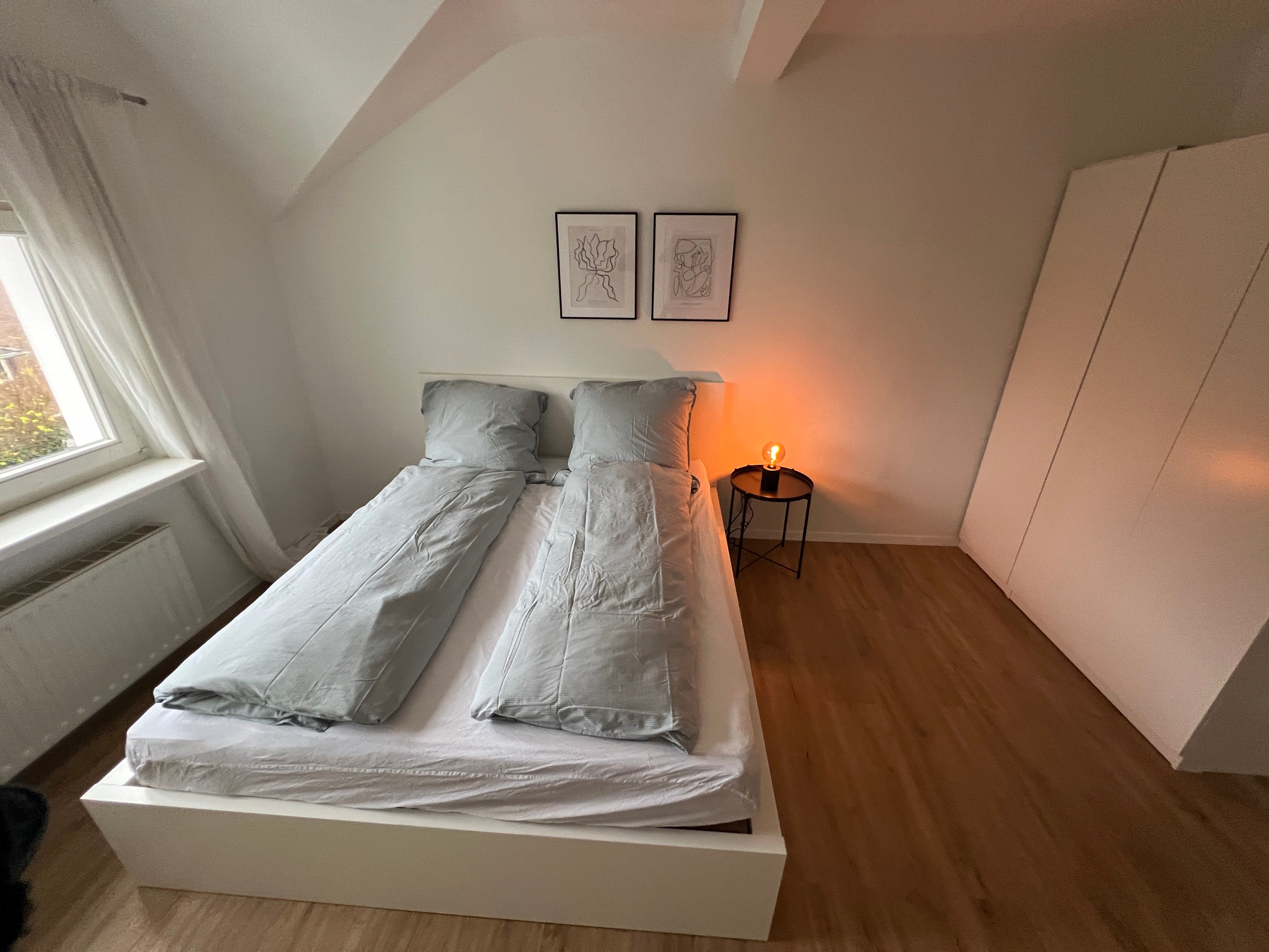  Beautiful House With Sunny Roof Terrace On The Outskirts Of Cologne. Excellent Connections To Cologn  -  Beautiful house with sunny roof terrace on the outskirts of Cologne. Excellent connections to Cologne city centre & trade fair.  - Gallery -  22
