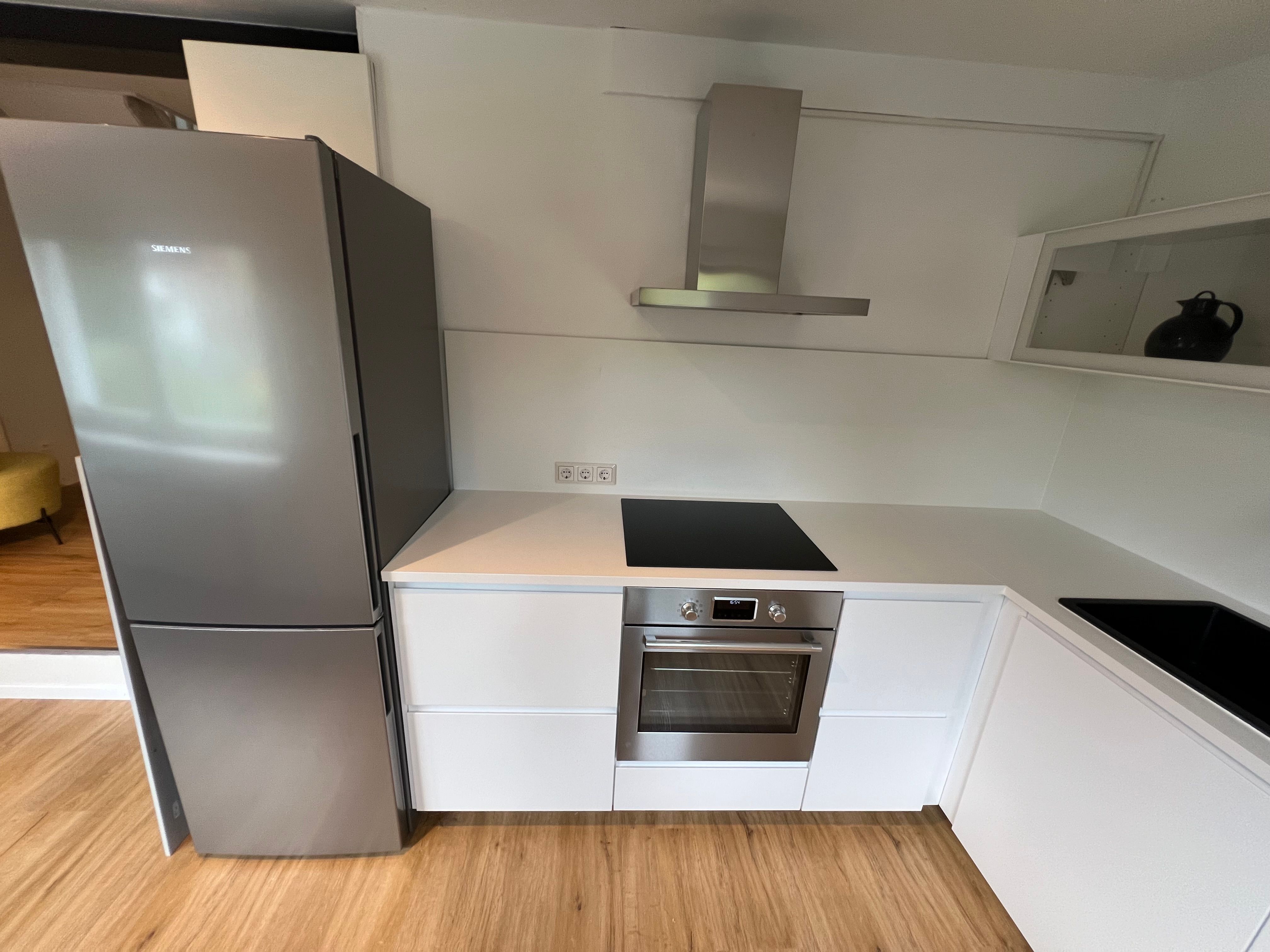  Beautiful House With Sunny Roof Terrace On The Outskirts Of Cologne. Excellent Connections To Cologn  -  Beautiful house with sunny roof terrace on the outskirts of Cologne. Excellent connections to Cologne city centre & trade fair.  - Gallery -  31