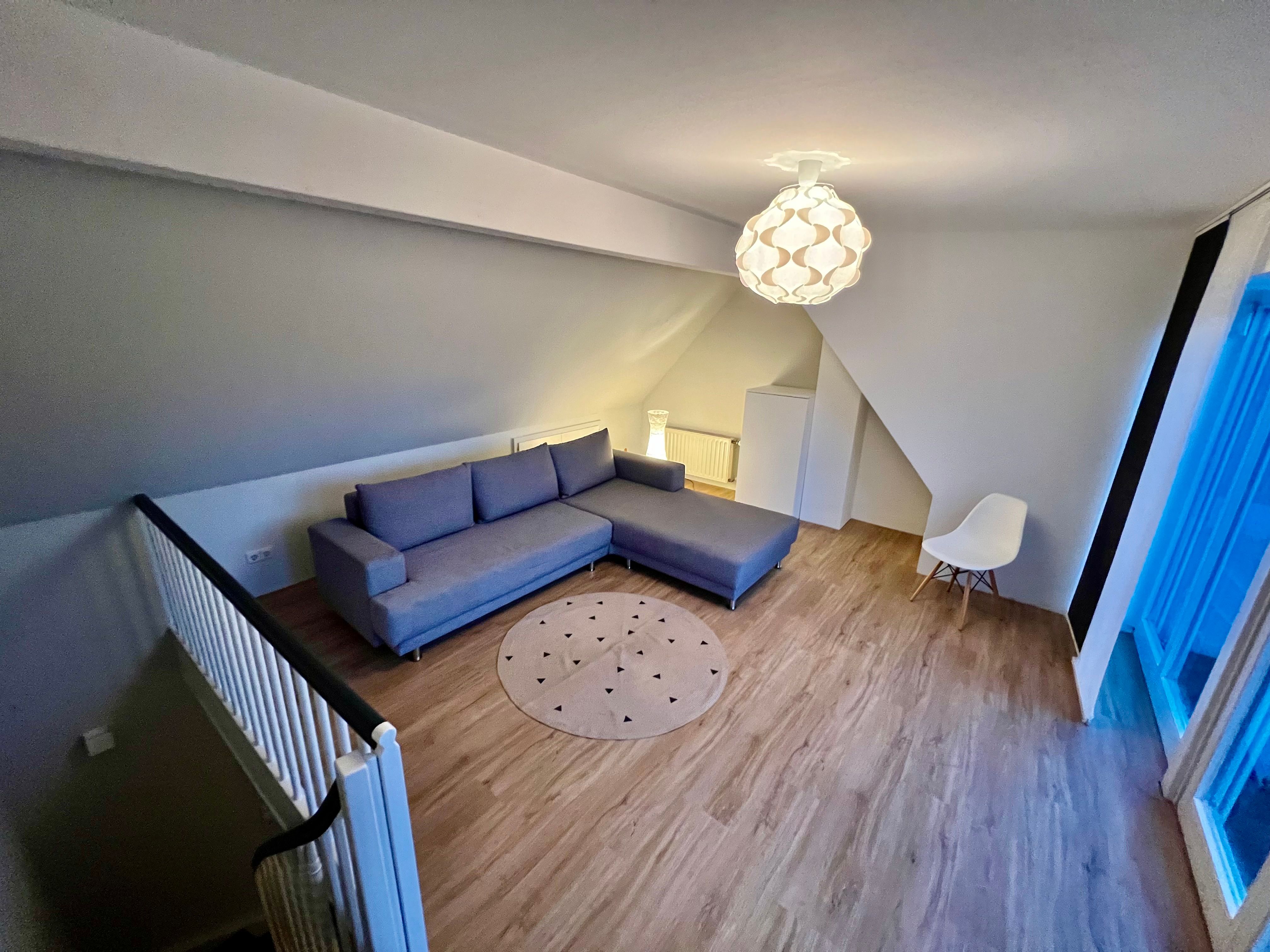  Beautiful House With Sunny Roof Terrace On The Outskirts Of Cologne. Excellent Connections To Cologn  -  Beautiful house with sunny roof terrace on the outskirts of Cologne. Excellent connections to Cologne city centre & trade fair.  - Gallery -  47