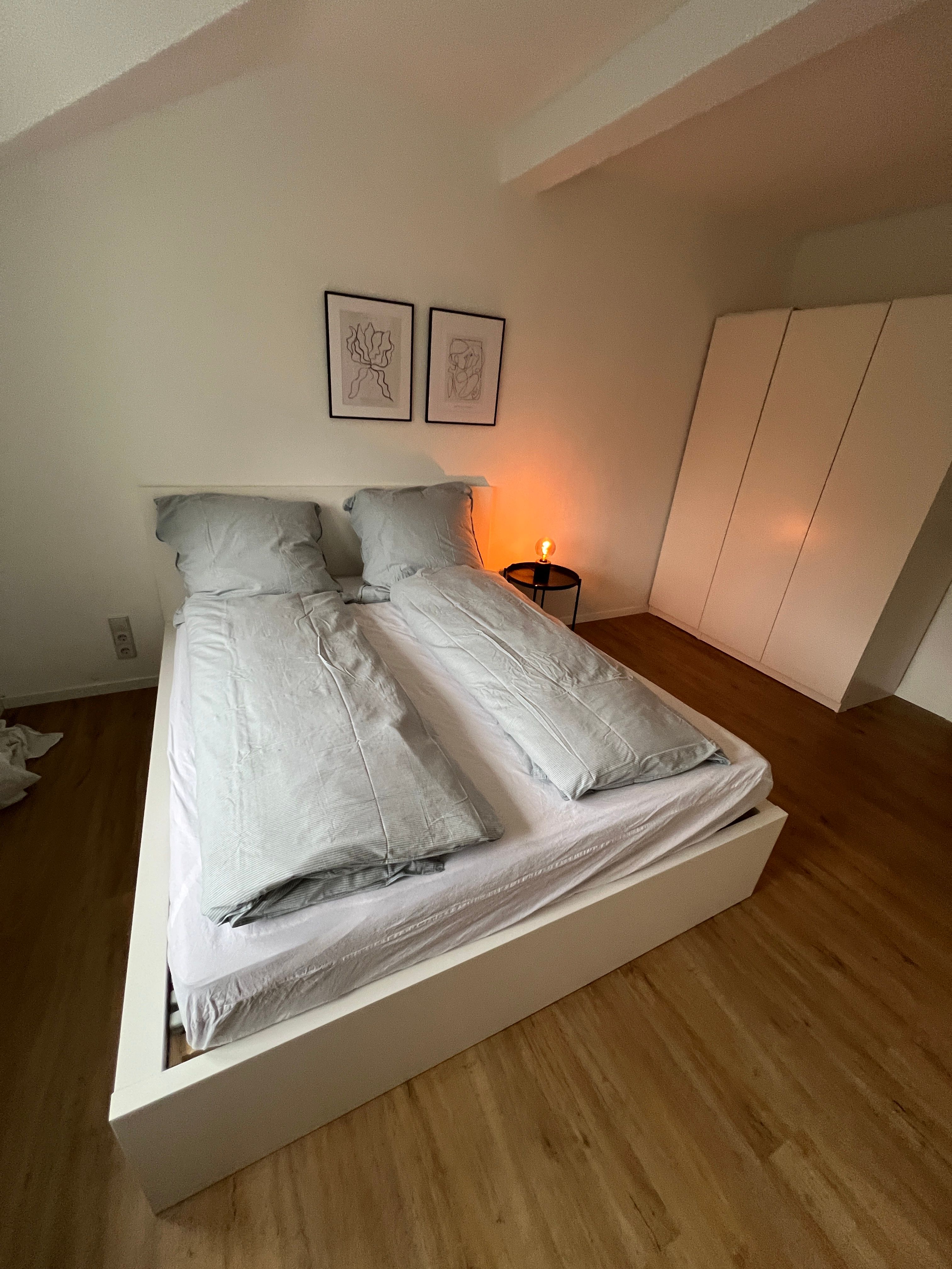  Beautiful House With Sunny Roof Terrace On The Outskirts Of Cologne. Excellent Connections To Cologn  -  Beautiful house with sunny roof terrace on the outskirts of Cologne. Excellent connections to Cologne city centre & trade fair.  - Gallery -  23